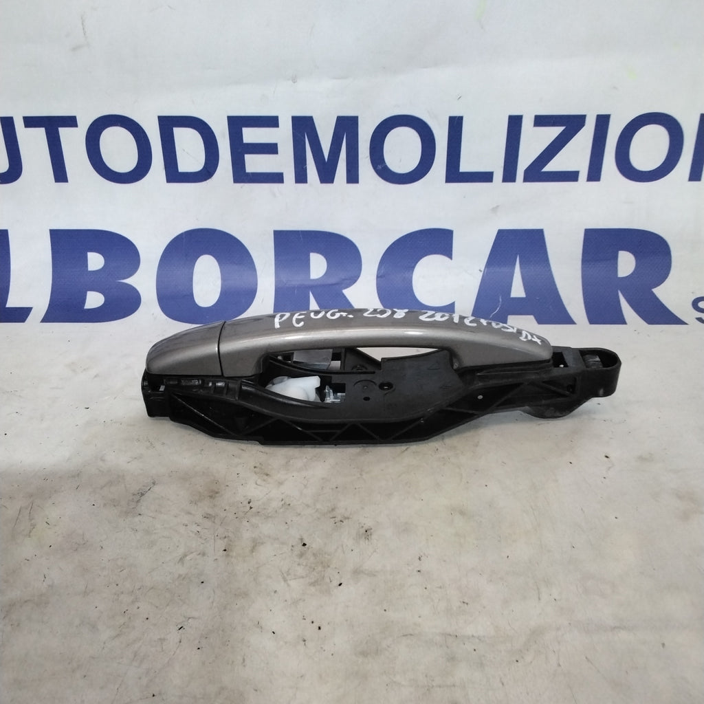 Maniglia porta esterna posteriore destra peugeot 208 anno 2012