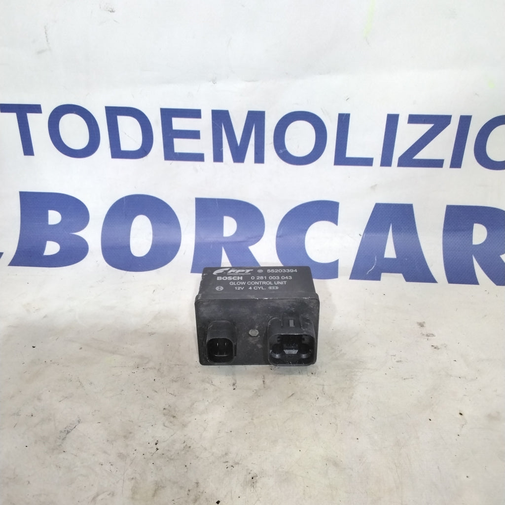 Unidad de control de precalentamiento de bujías incandescentes Lancia Delta 1.6 multijet año 2009 código: 0281003043