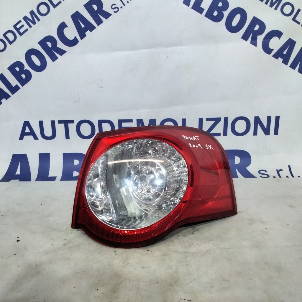 Fanale/stop destro  volkswagen passat b6 anno 2009 codice:27458002