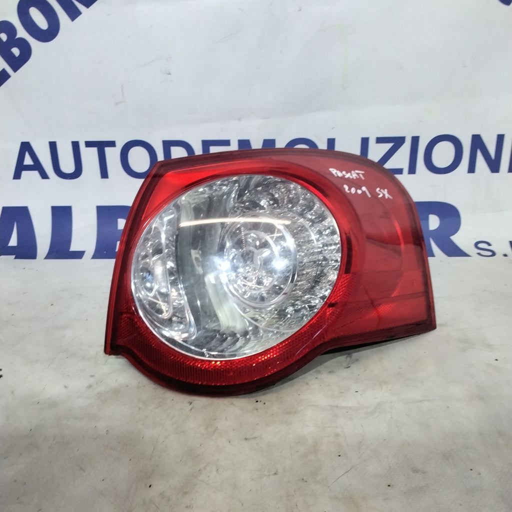 Fanale/stop destro  volkswagen passat b6 anno 2009 codice:27458002