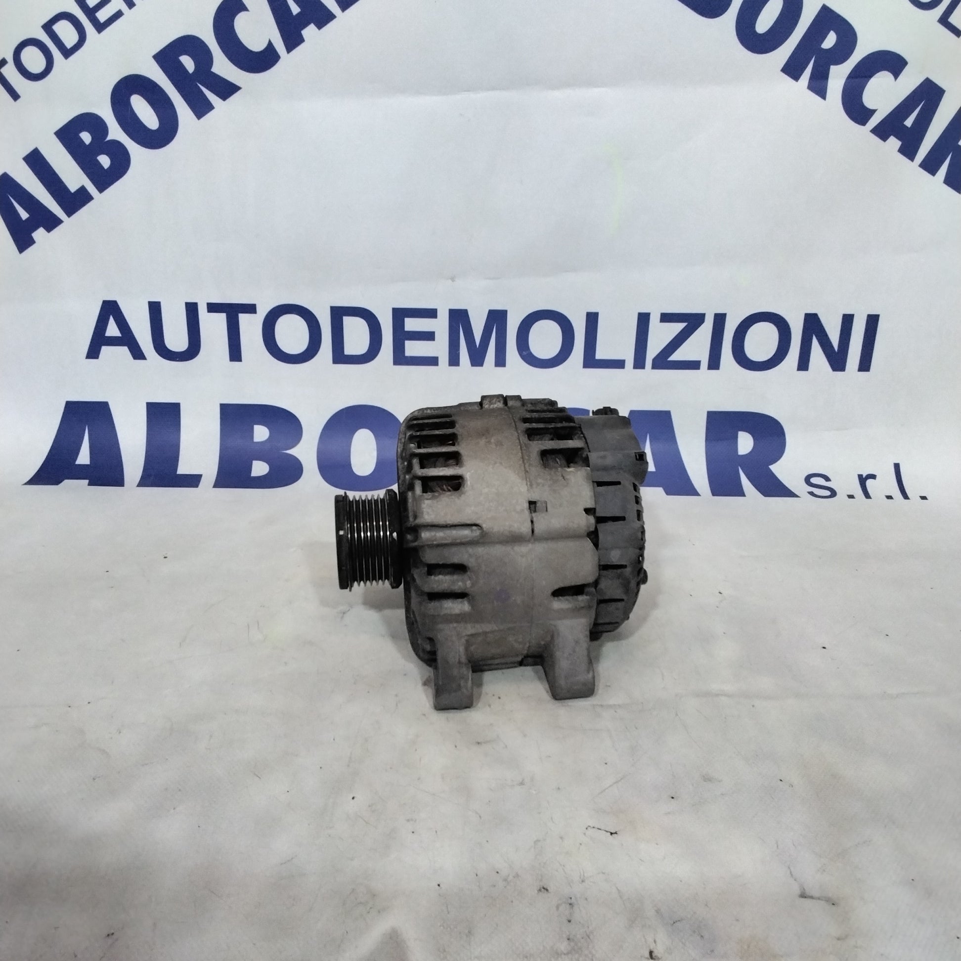 Alternatore peugeot 208 1.6 hdi anno 2012 codice:9678048880