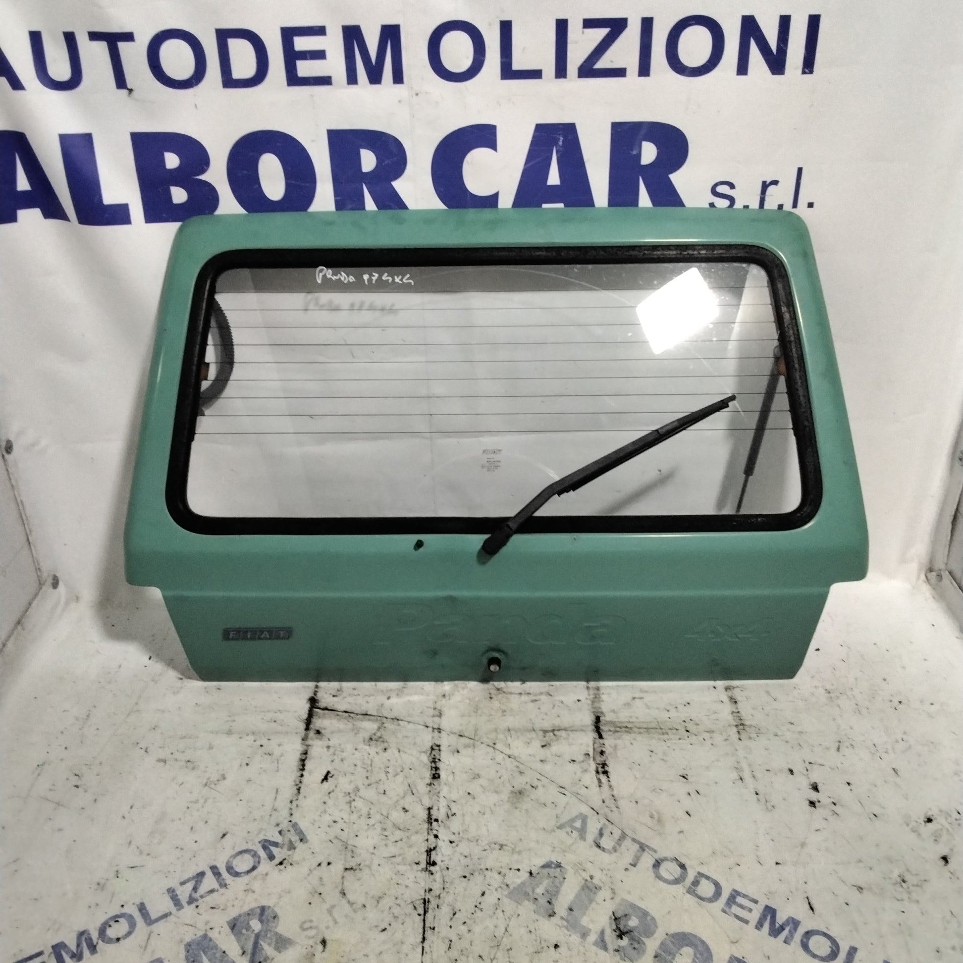 Portón trasero Fiat Panda 4x4 año 1996