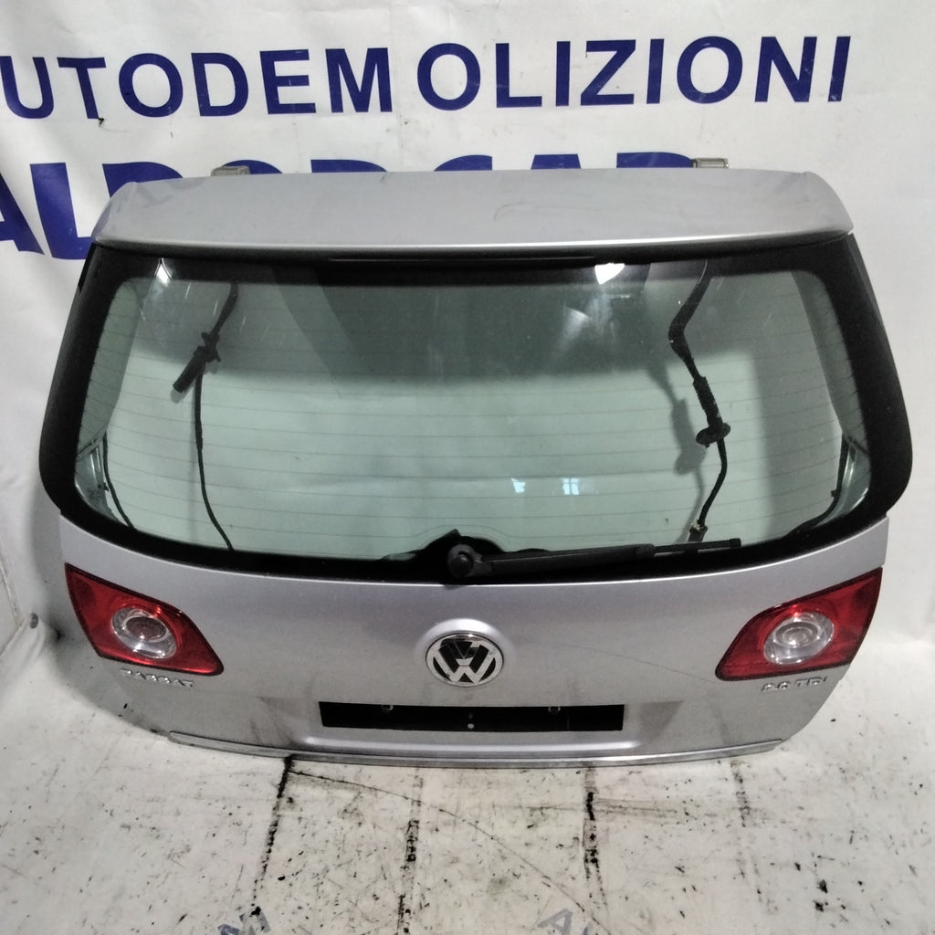 Rear trunk lid Volkswagen Passat year 2009