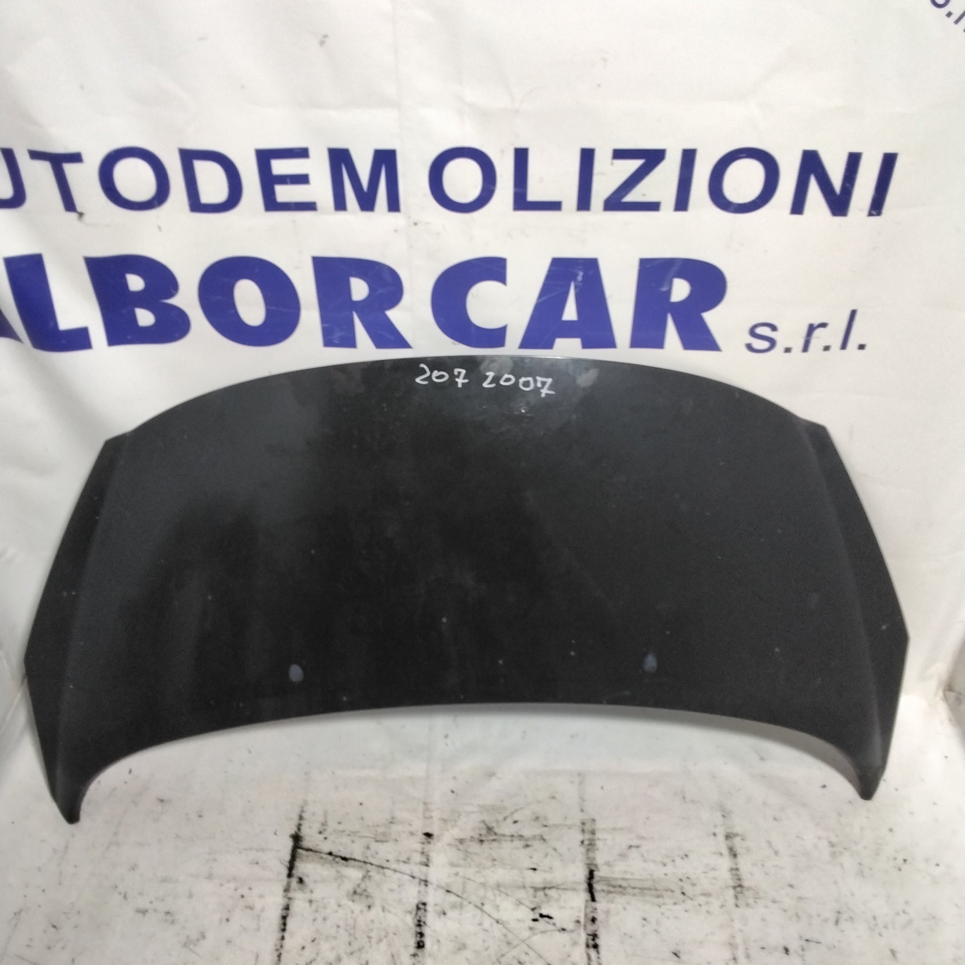 Front hood Peugeot 207 year 2007