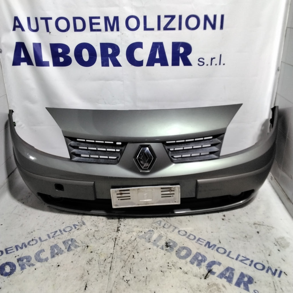 Paraurti anteriore renault scenic anno 2006