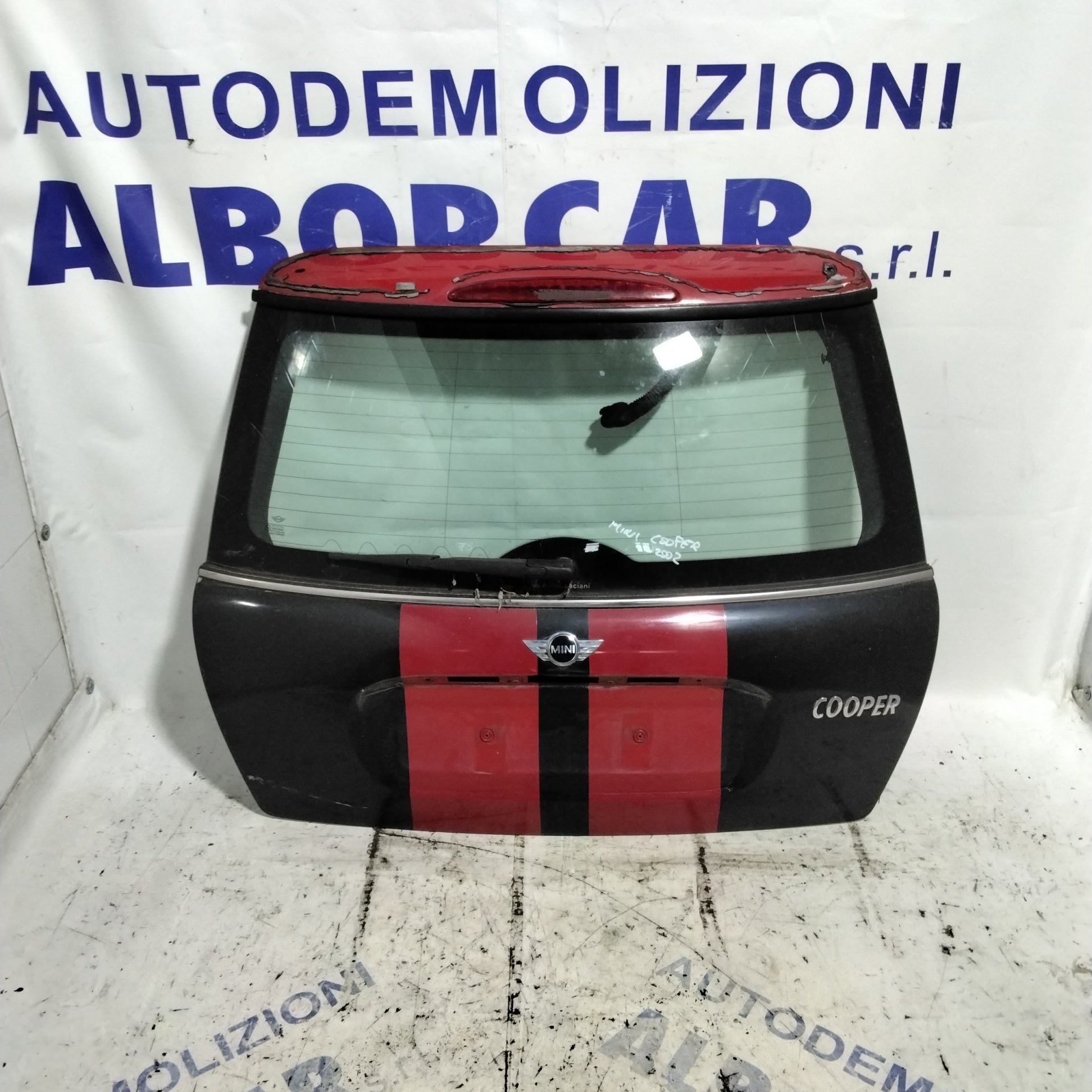 Rear trunk lid Mini Cooper year 2003