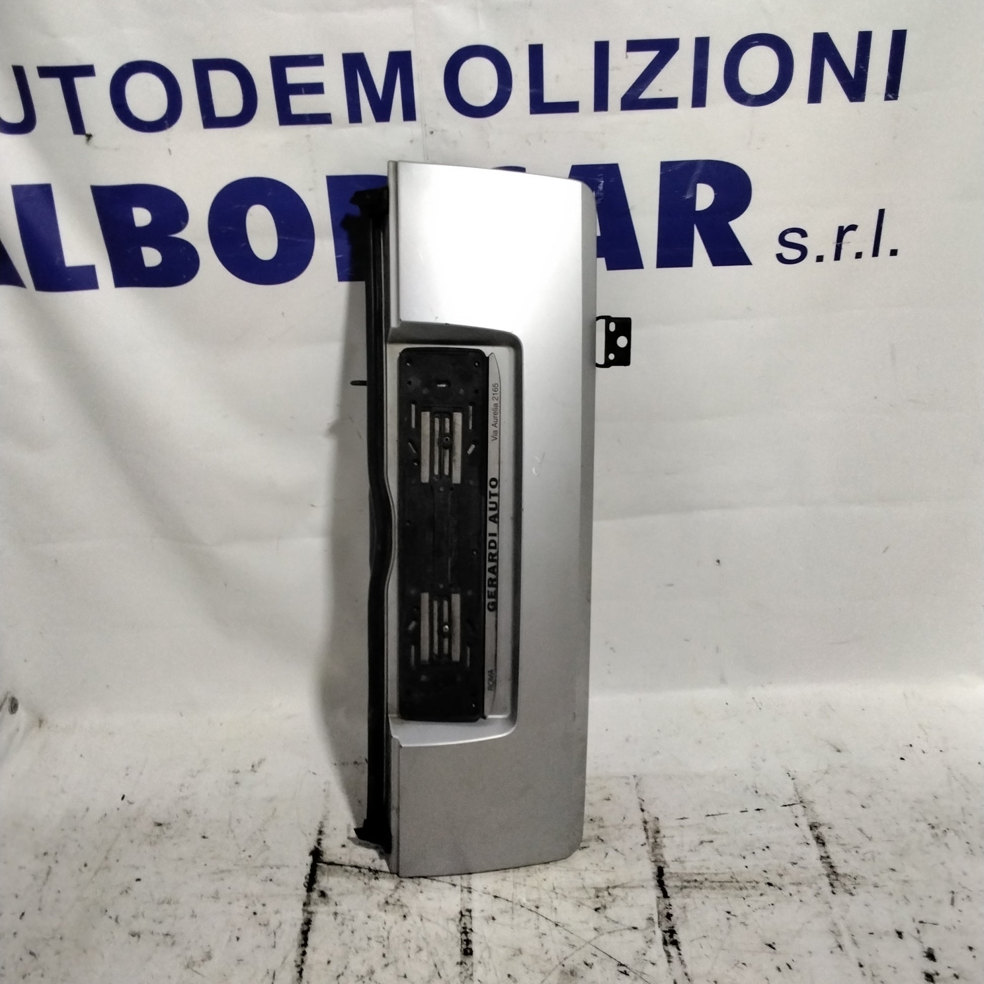 Cofano posteriore (sotto) citroen c2 anno 2004
