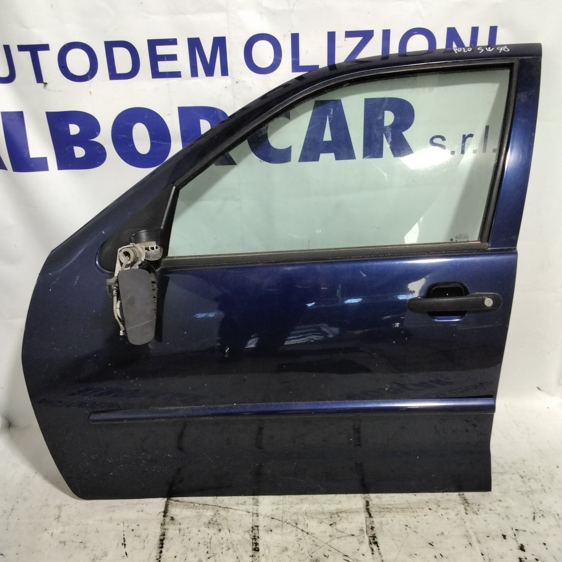 Left front door Volkswagen Polo SW year 1998
