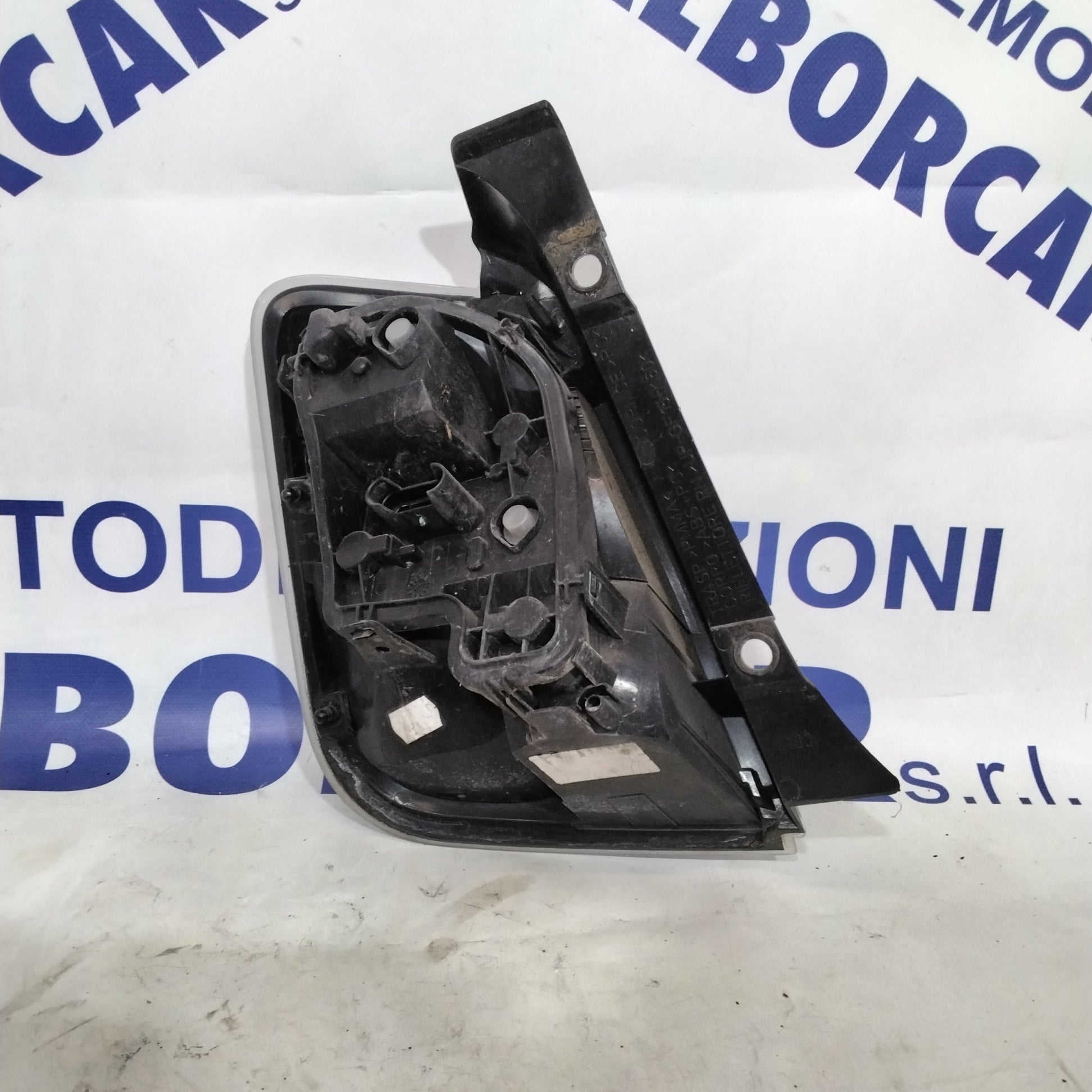 fanale stop destro fiat 500 anno 2007 codice 27043201