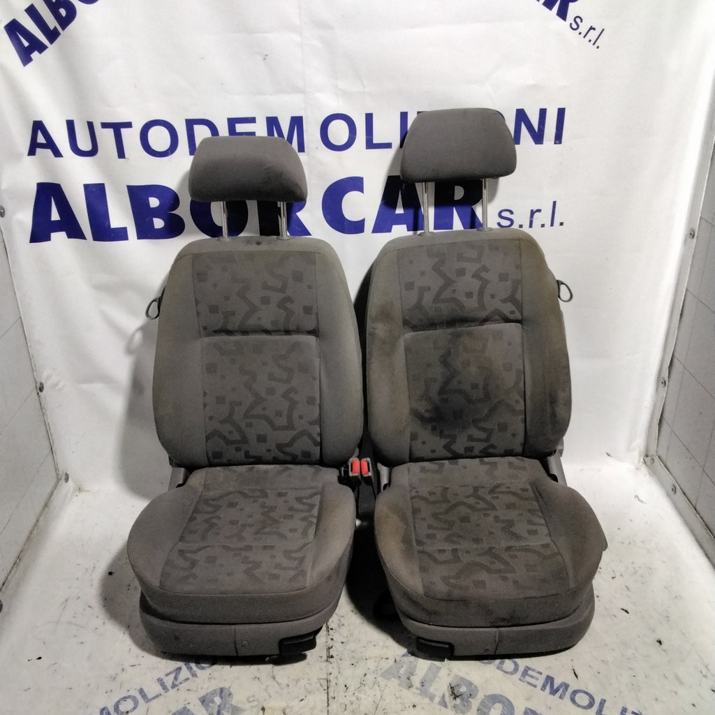 Tappezzeria volkswagen golf 4 3 porte anno 2002