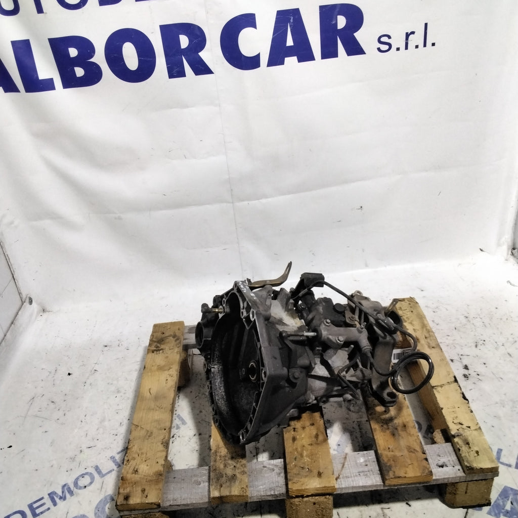 Cambio Fiat Punto 3.ª serie 1.2 gasolina año 2004