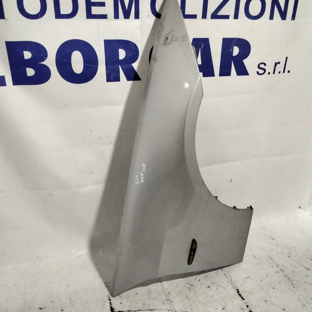 parafango fianchetto anteriore destro BMW 320 anno 2007