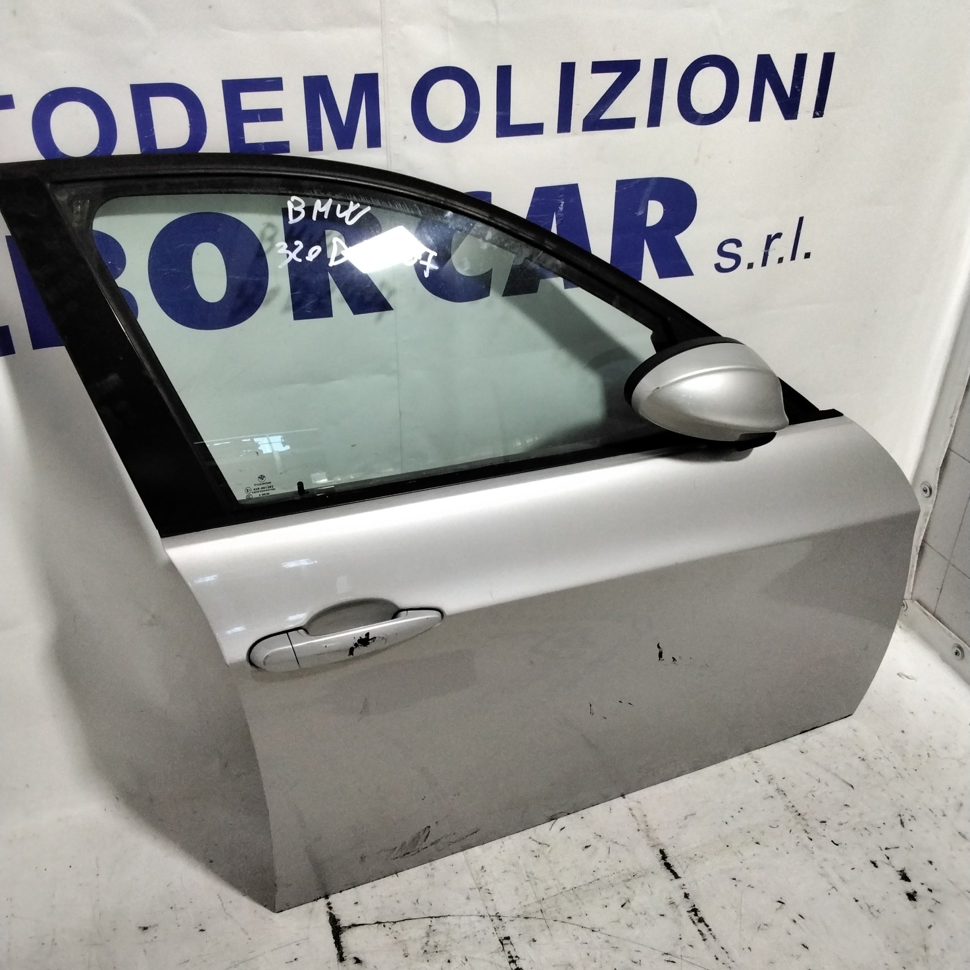 Front right door BMW 320 sw year 2007