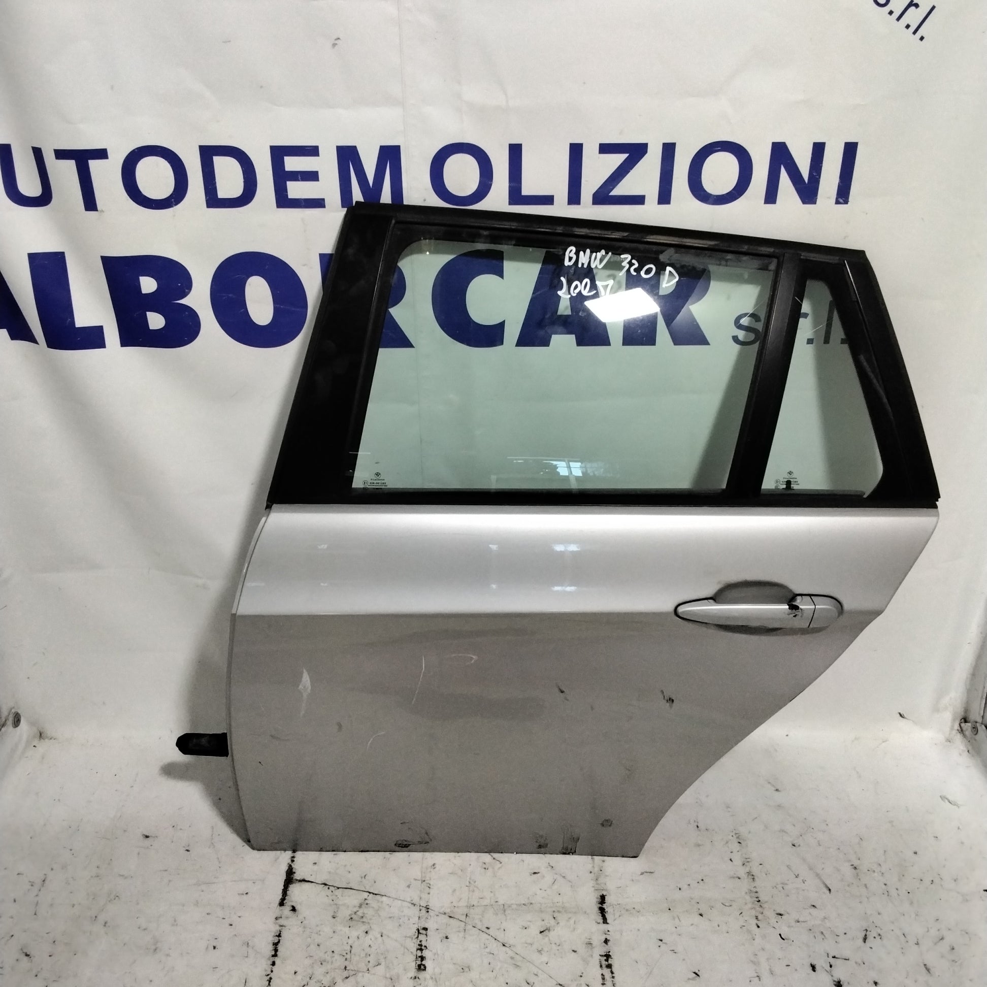 Sportello posteriore sinistro bmw 320 anno 2007