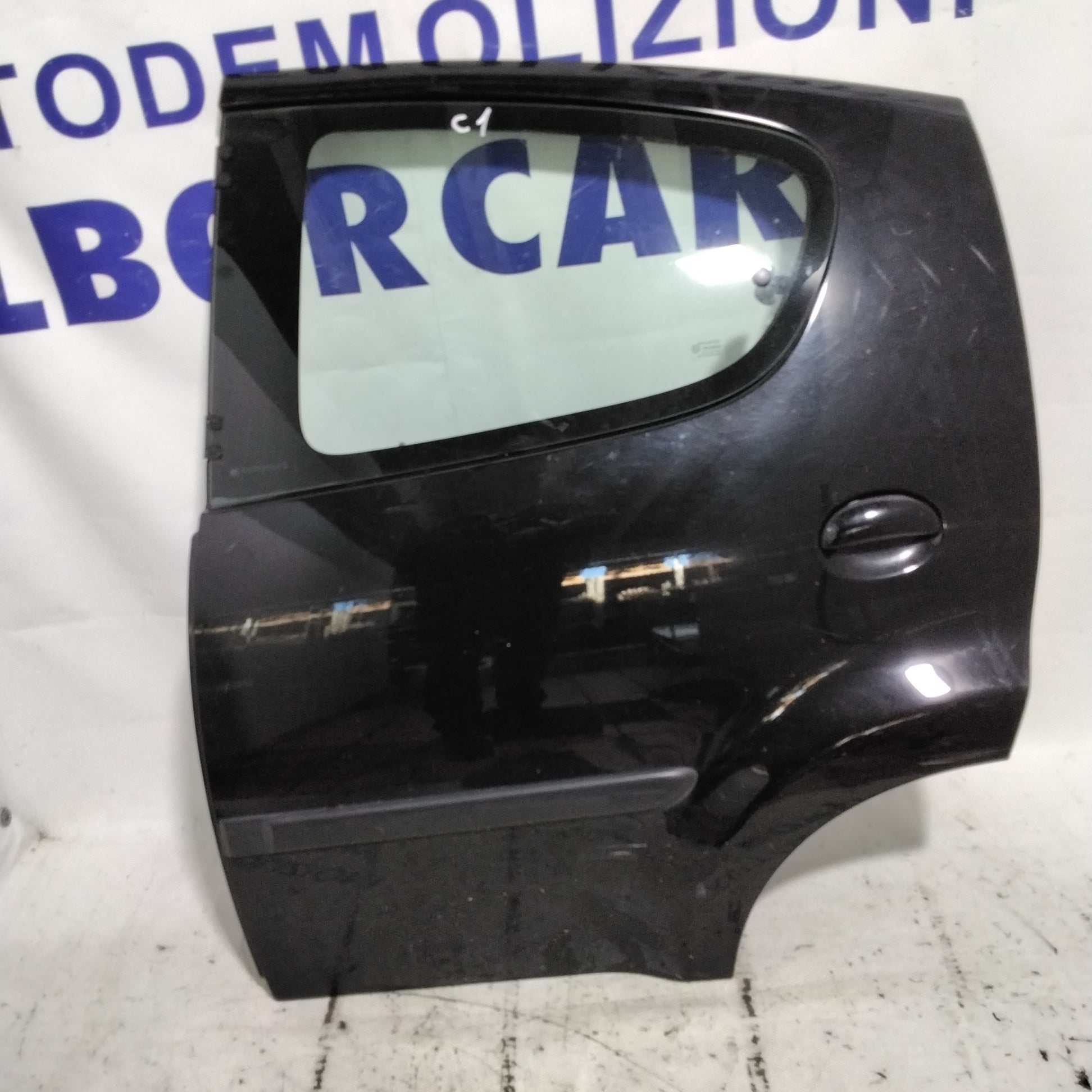 Sportello posteriore sinistro citroen c1 anno 2004