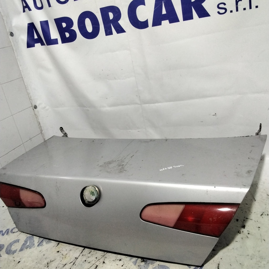 Cofre trasero Alfa 166 año 2004
