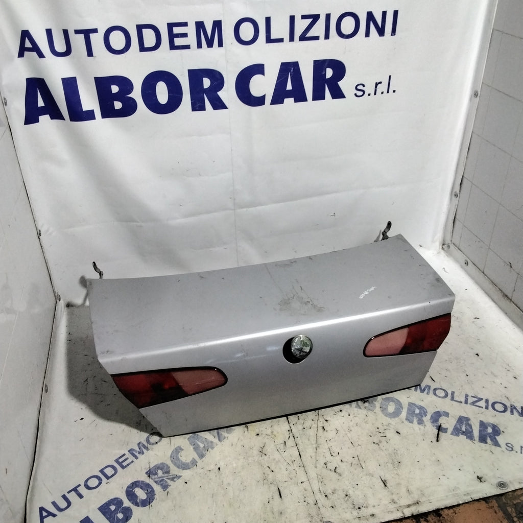 Cofre trasero Alfa 166 año 2004