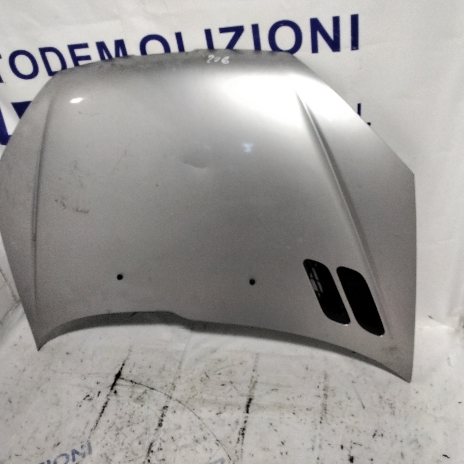 Capó delantero Peugeot 206 año 2003