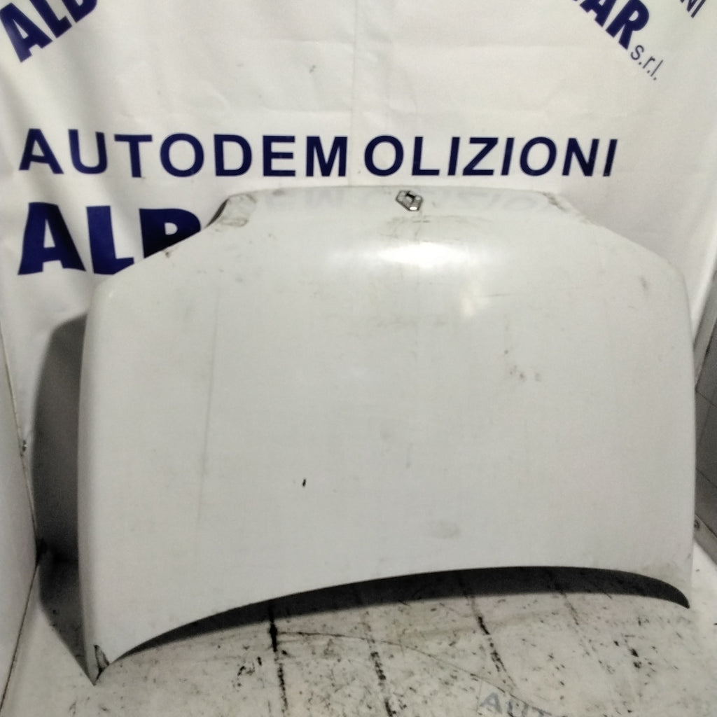 Front bonnet Renault Clio year 1997