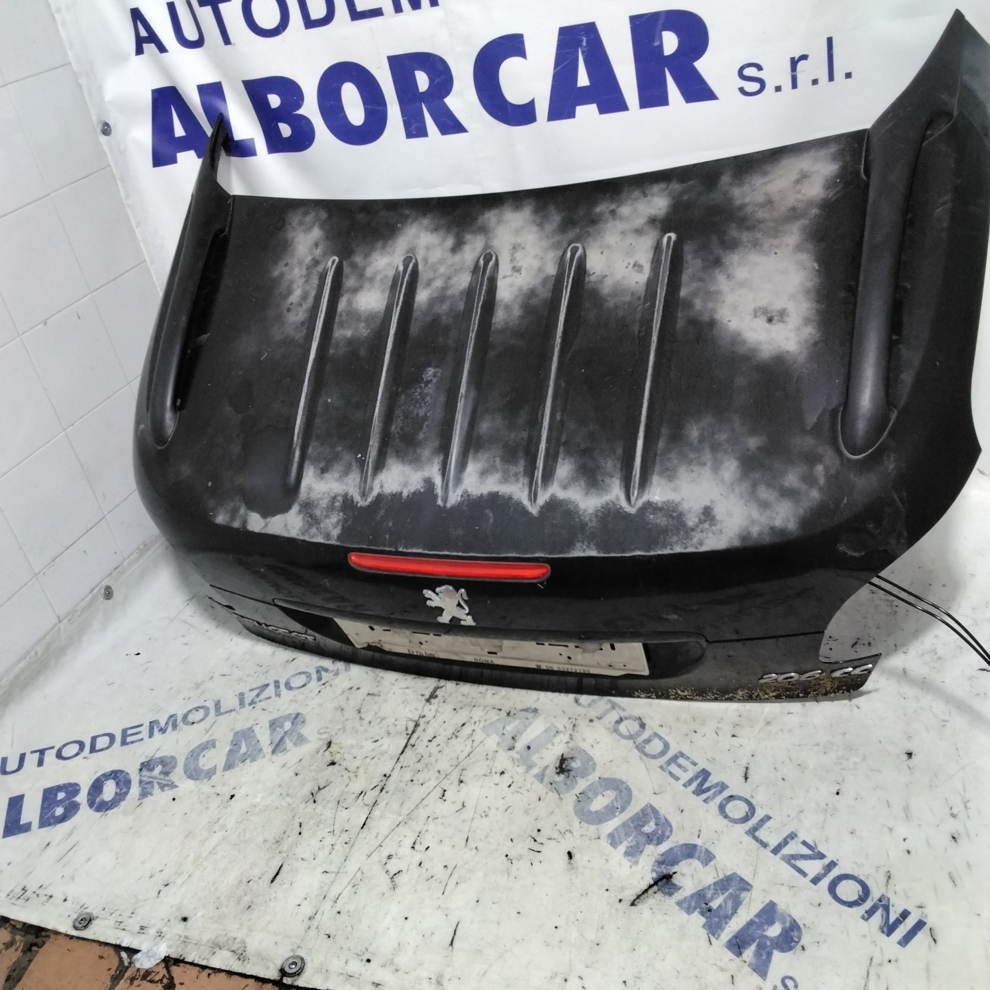 Rear trunk lid Peugeot 206cc year 2004