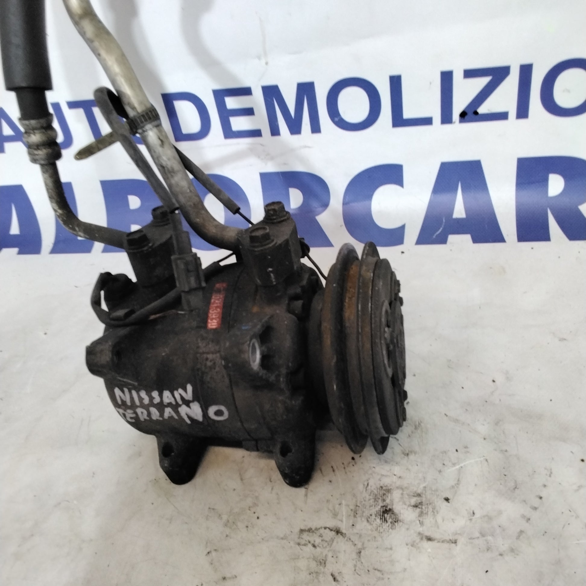 Compressore clima Nissan Terrano 2 2700d 4X4 anno 1999 codice 506021