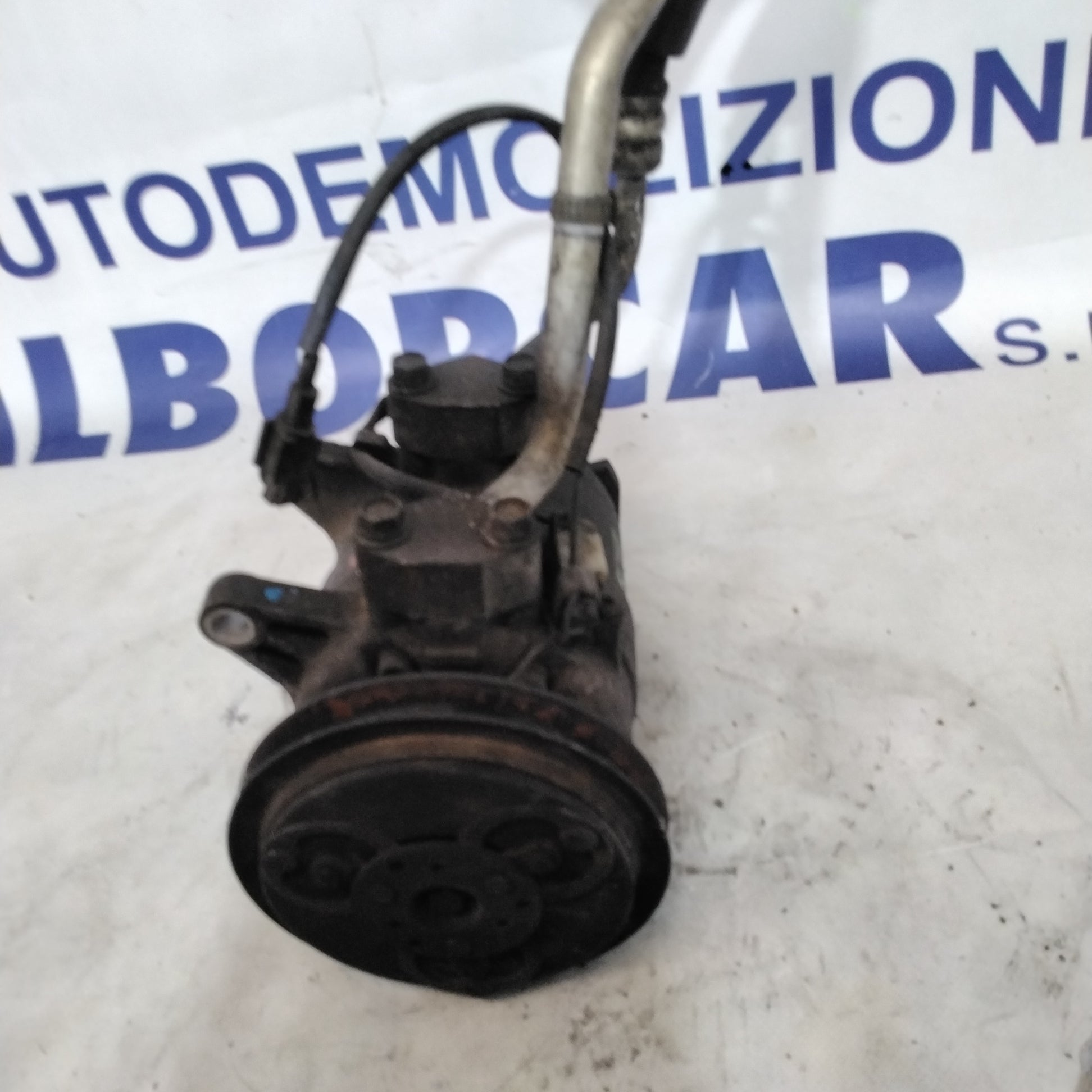 Compressore clima Nissan Terrano 2 2700d 4X4 anno 1999 codice 506021