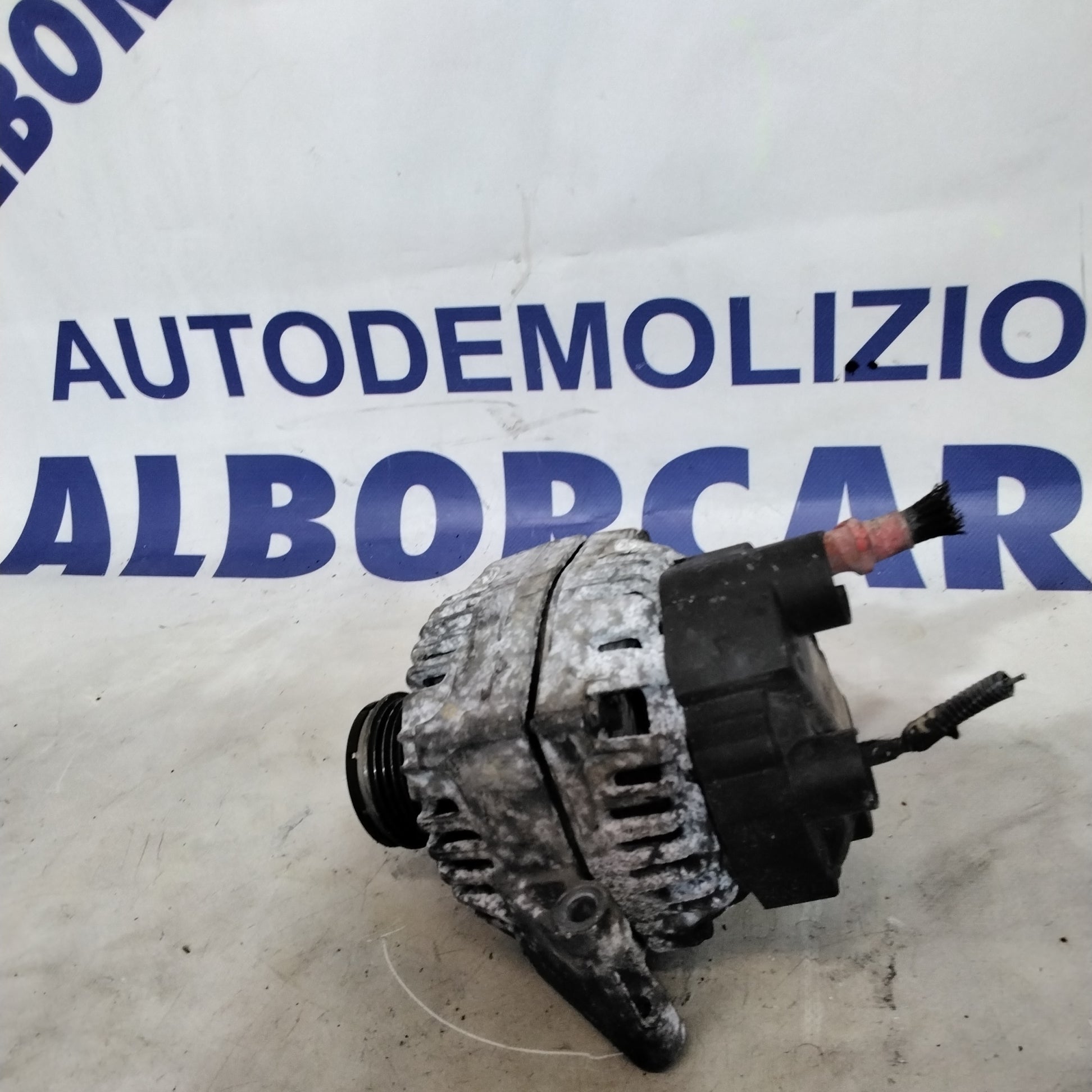 Alternatore Fiat Punto 1.3 multijet anno 2006 codice 51784845