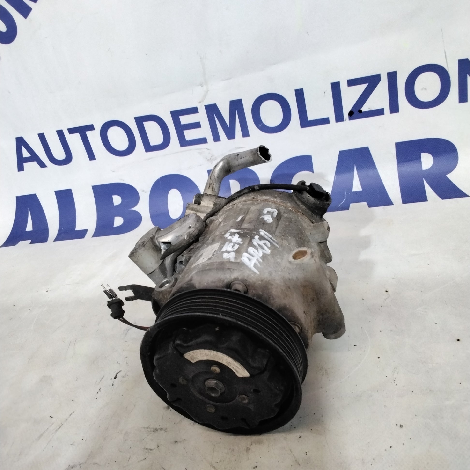 Bomba de aire acondicionado Seat Arosa 1.9TDI año 2003 código 600820803