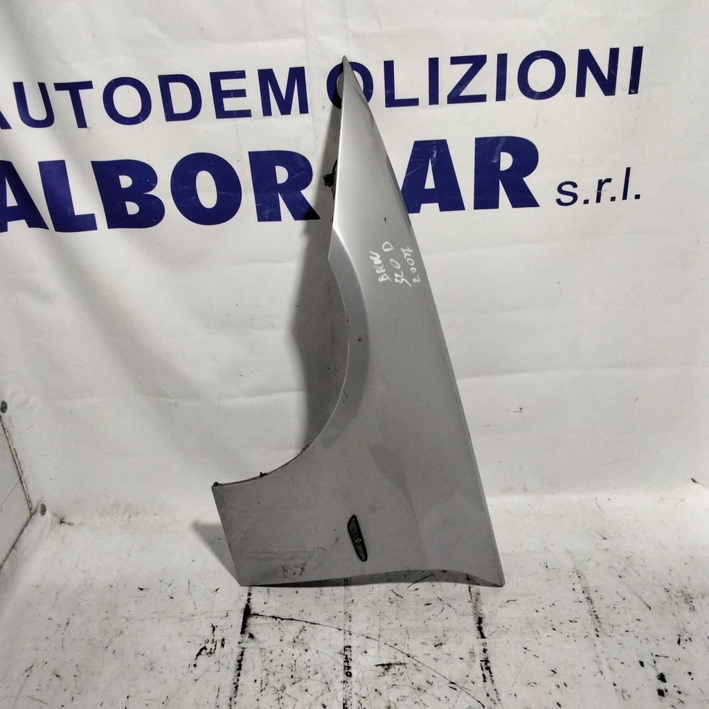 parafango fianchetto anteriore sinistro bmw 320 anno 2007