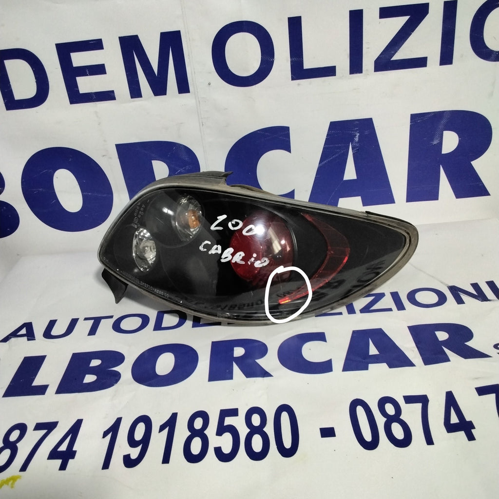 fanale stop sinistra peugeot 206 cabrio anno 2003(piccola spaccatura )codice:A2B600