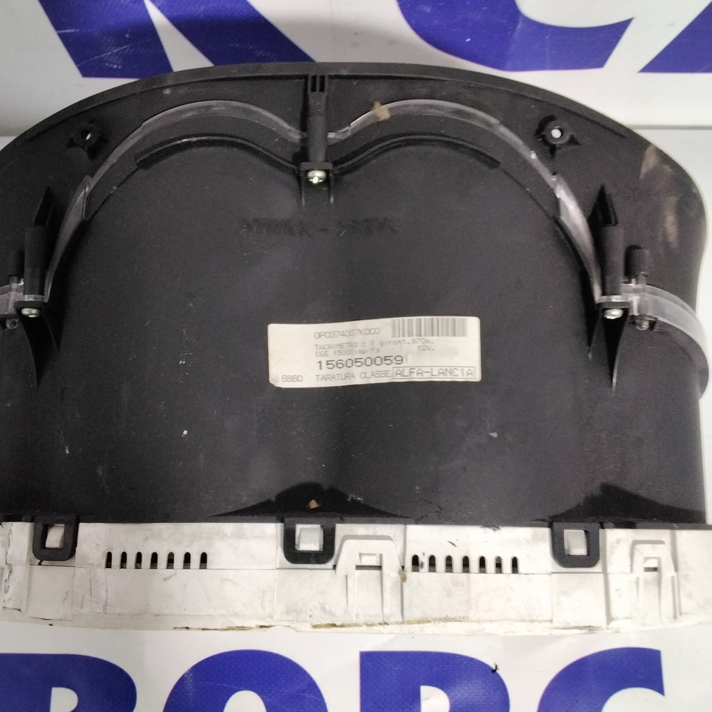 Cuadro de instrumentos / cuentakilómetros Alfa Romeo 166 2.4 diésel año 2004 código: 156050059
