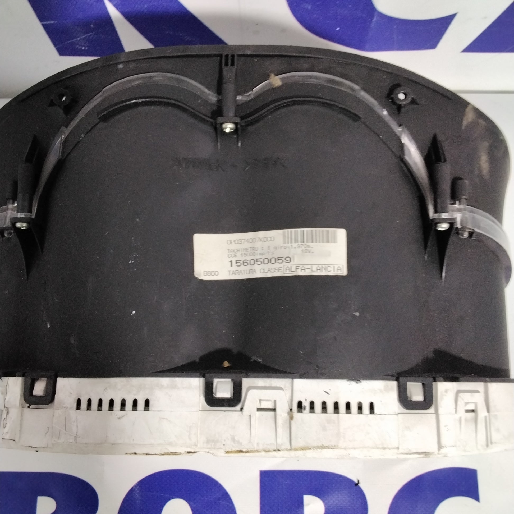 Cuadro de instrumentos / cuentakilómetros Alfa Romeo 166 2.4 diésel año 2004 código: 156050059