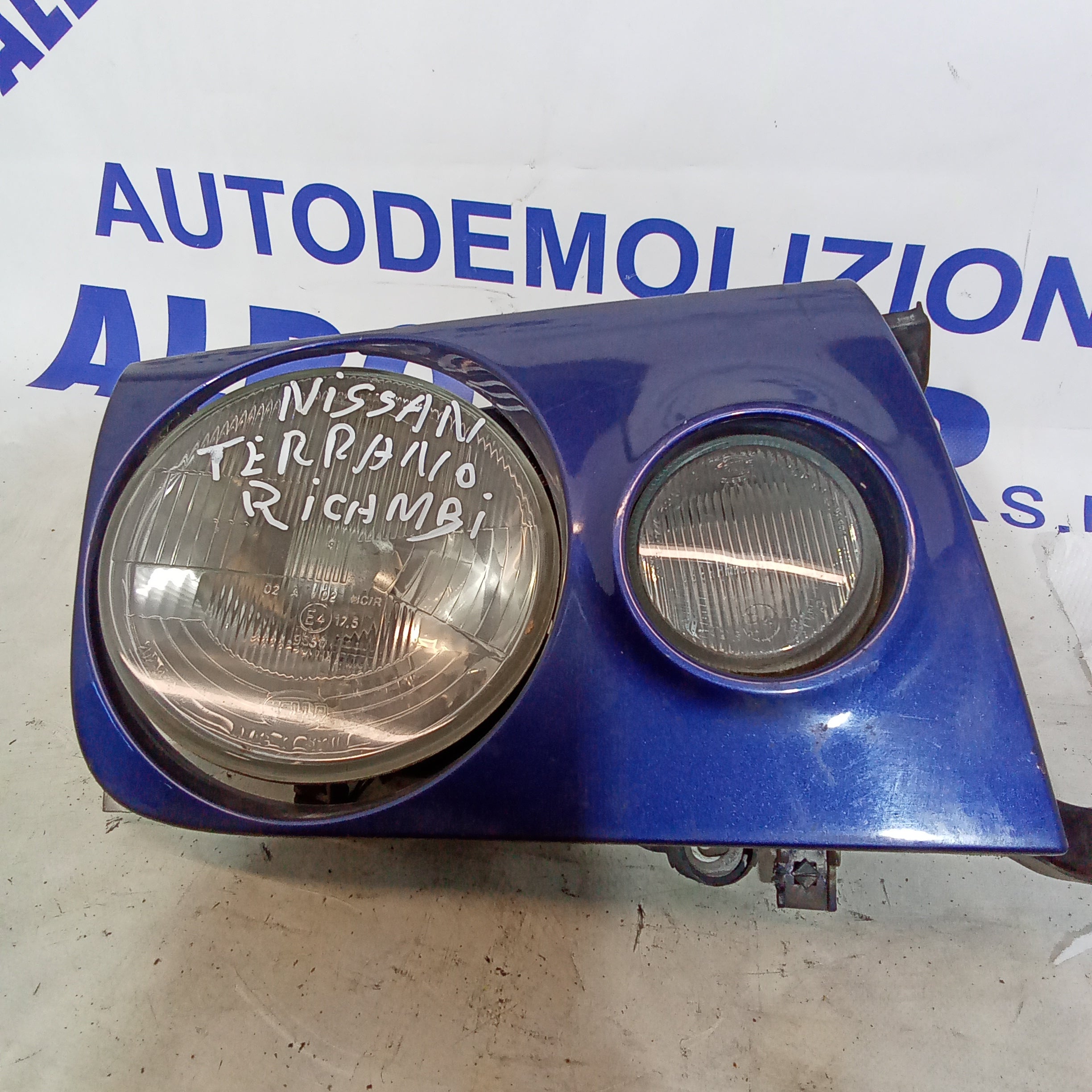 Faro anteriore destro nissan terrano 2 anno 1999 2.7d 4X4
