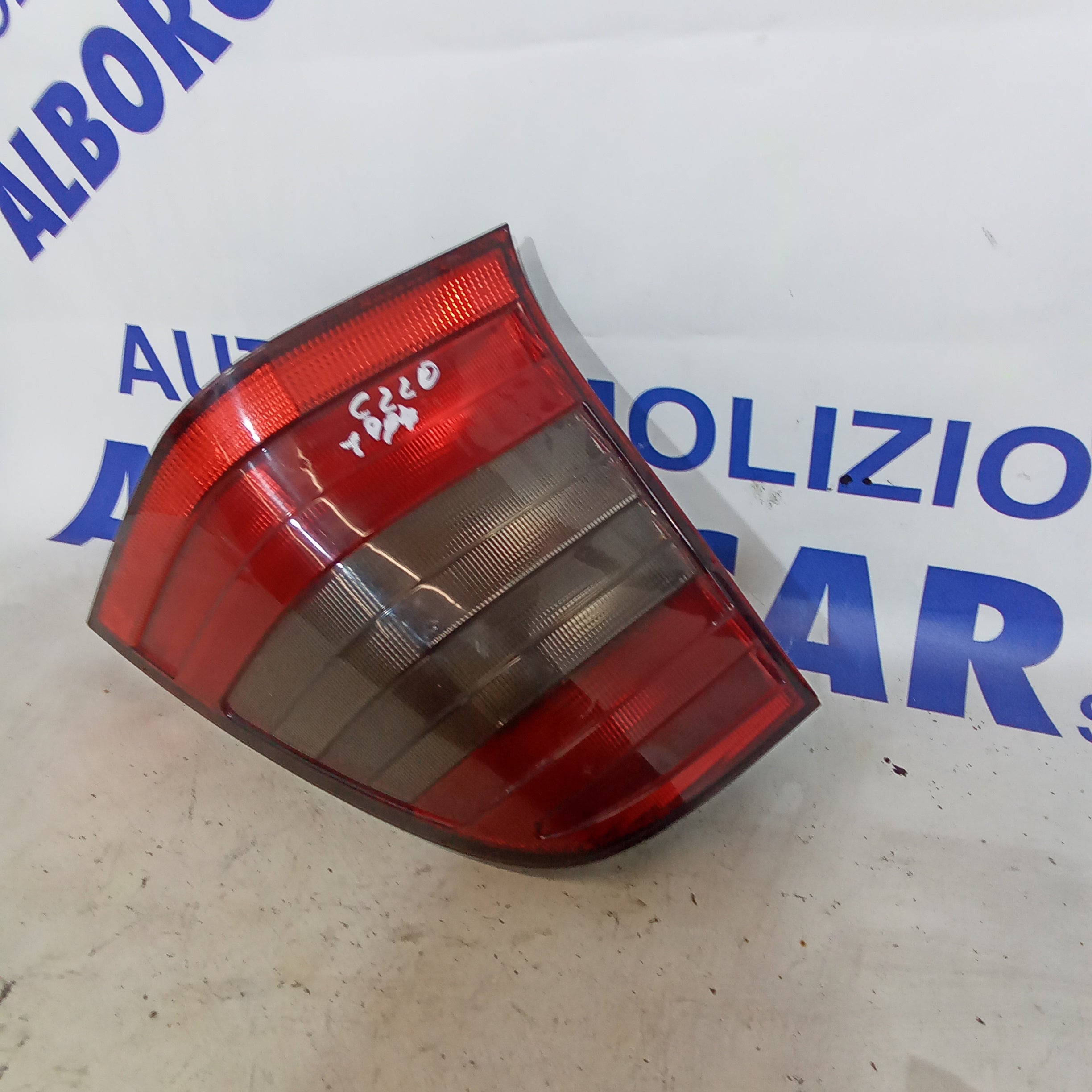 Fanale posteriore destro mercedes classe C220 anno 1997