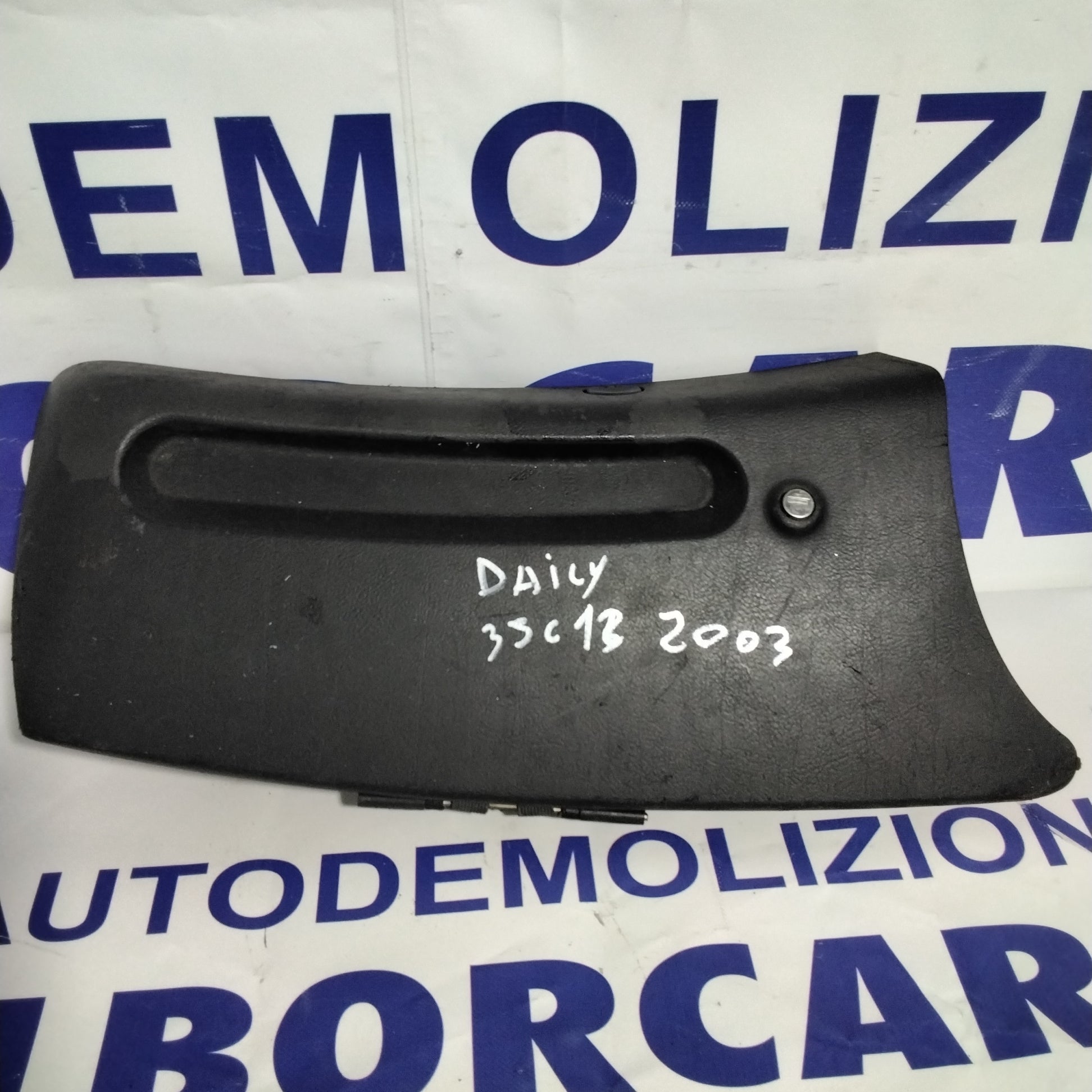 Cajón portaobjetos Iveco Daily 35c12 año 2003