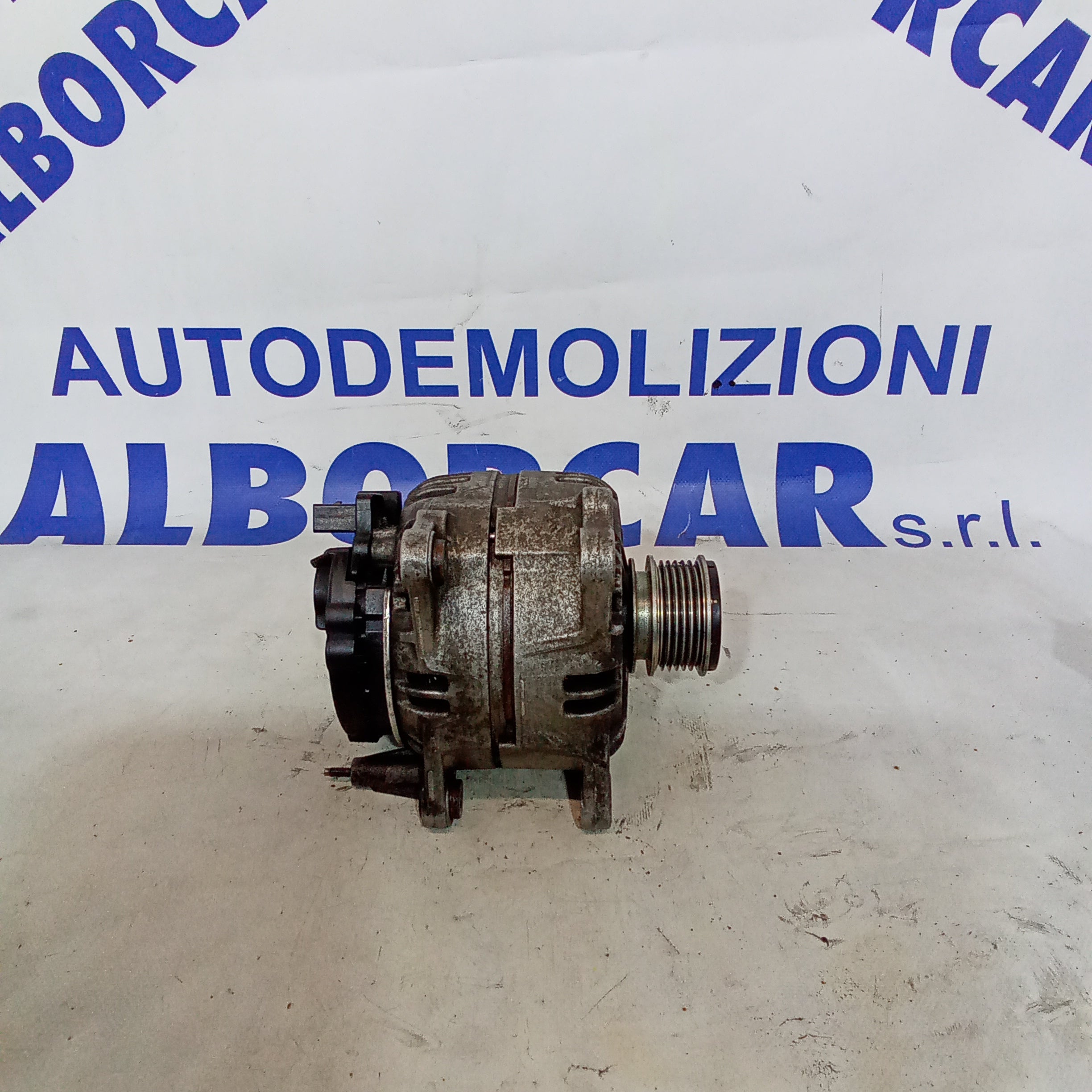 Alternatore wolkswagen passat 2000tdi anno 2010 codice 0124525091