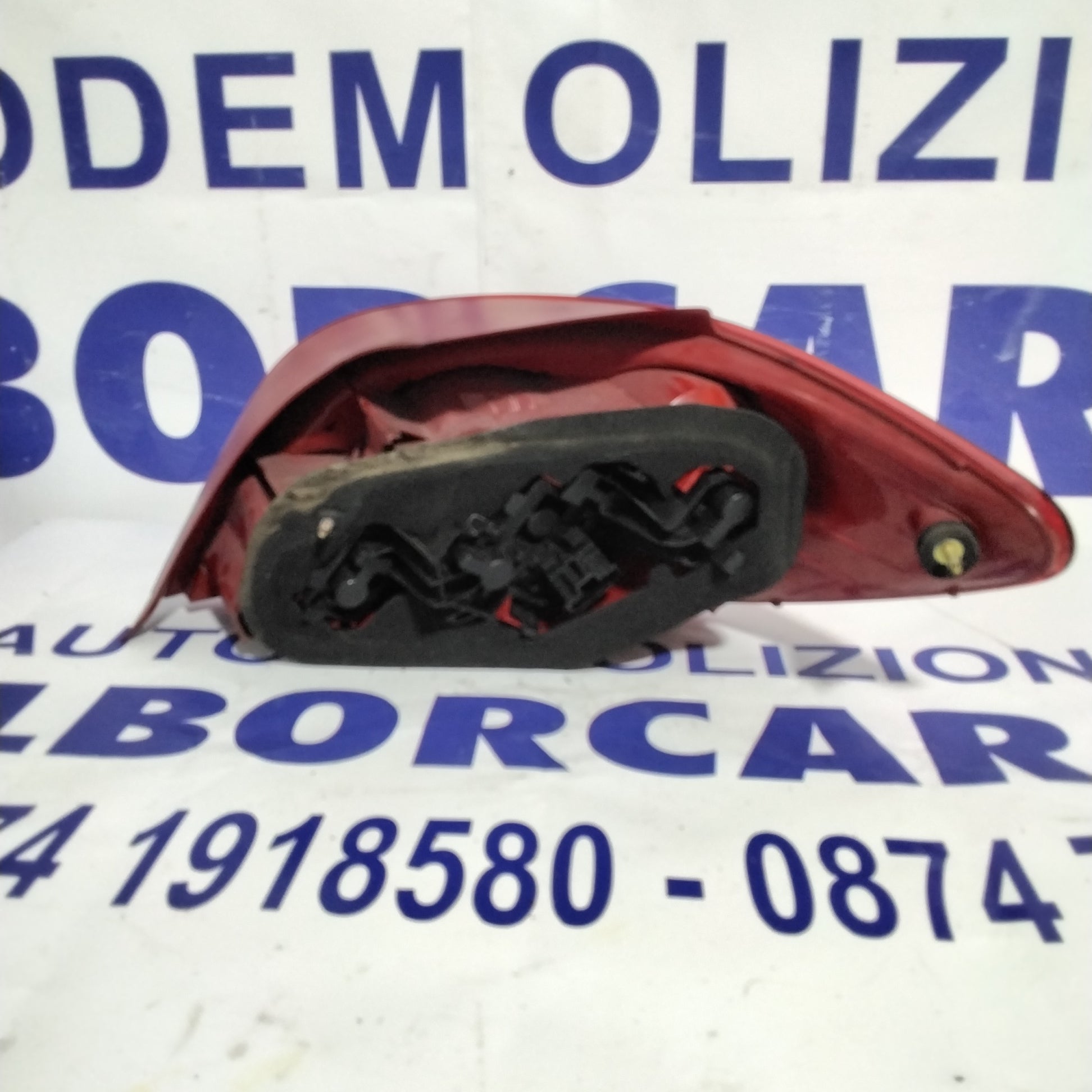 Fanale stop sinistro peugeot 307 anno 2007 codice:557676B