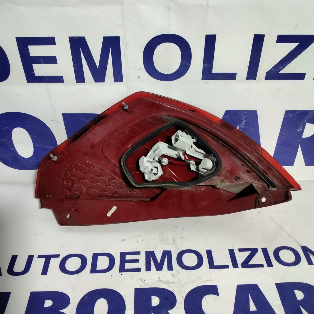 Fanale stop sinistro ford fiesta anno 2008-2013 codice:8A6113405A
