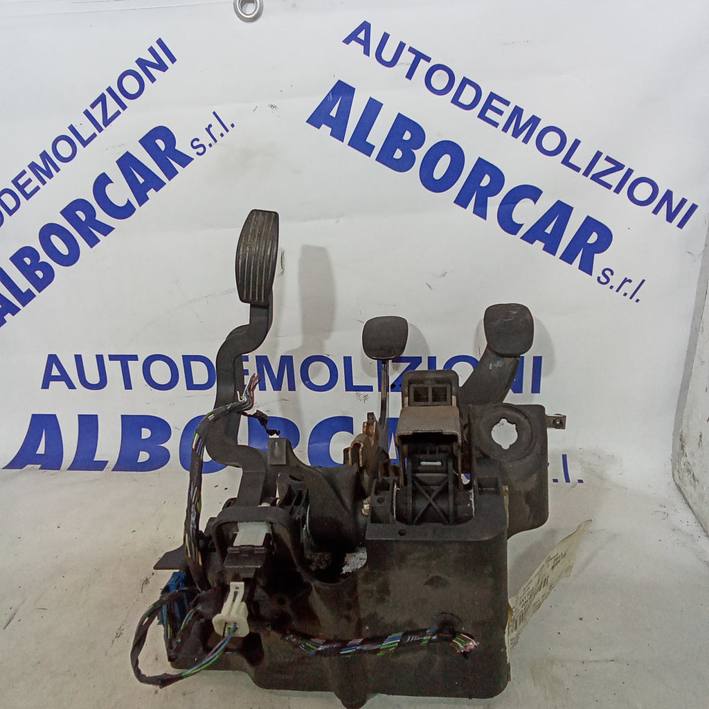 pedaliera completa lancia delta 1.6 multijet anno 2009 cod. 00518363720