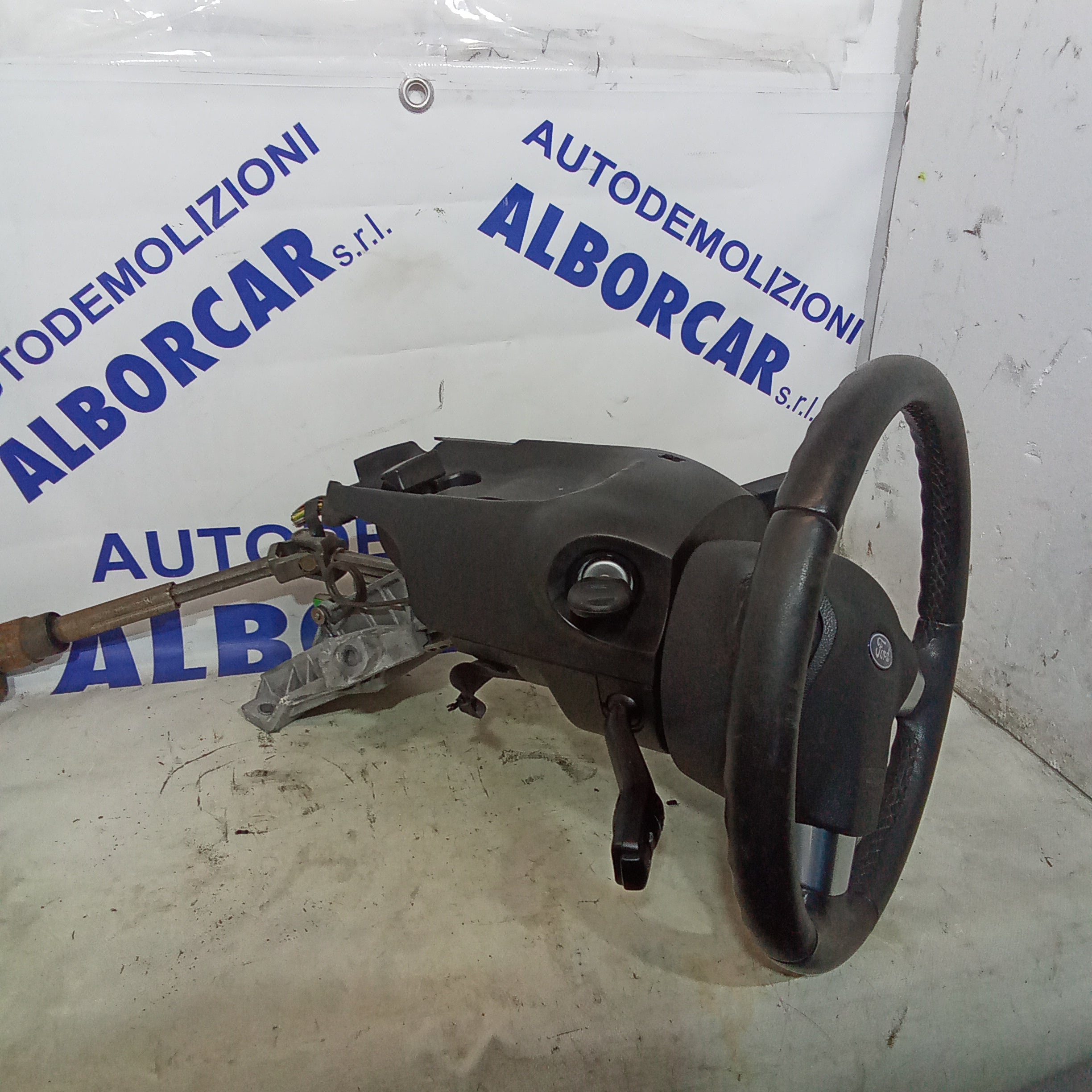 Piantone +servo sterzo +devioluci+sterzo ford focus 2.0 diesel anno 2006 codice ZG520149B