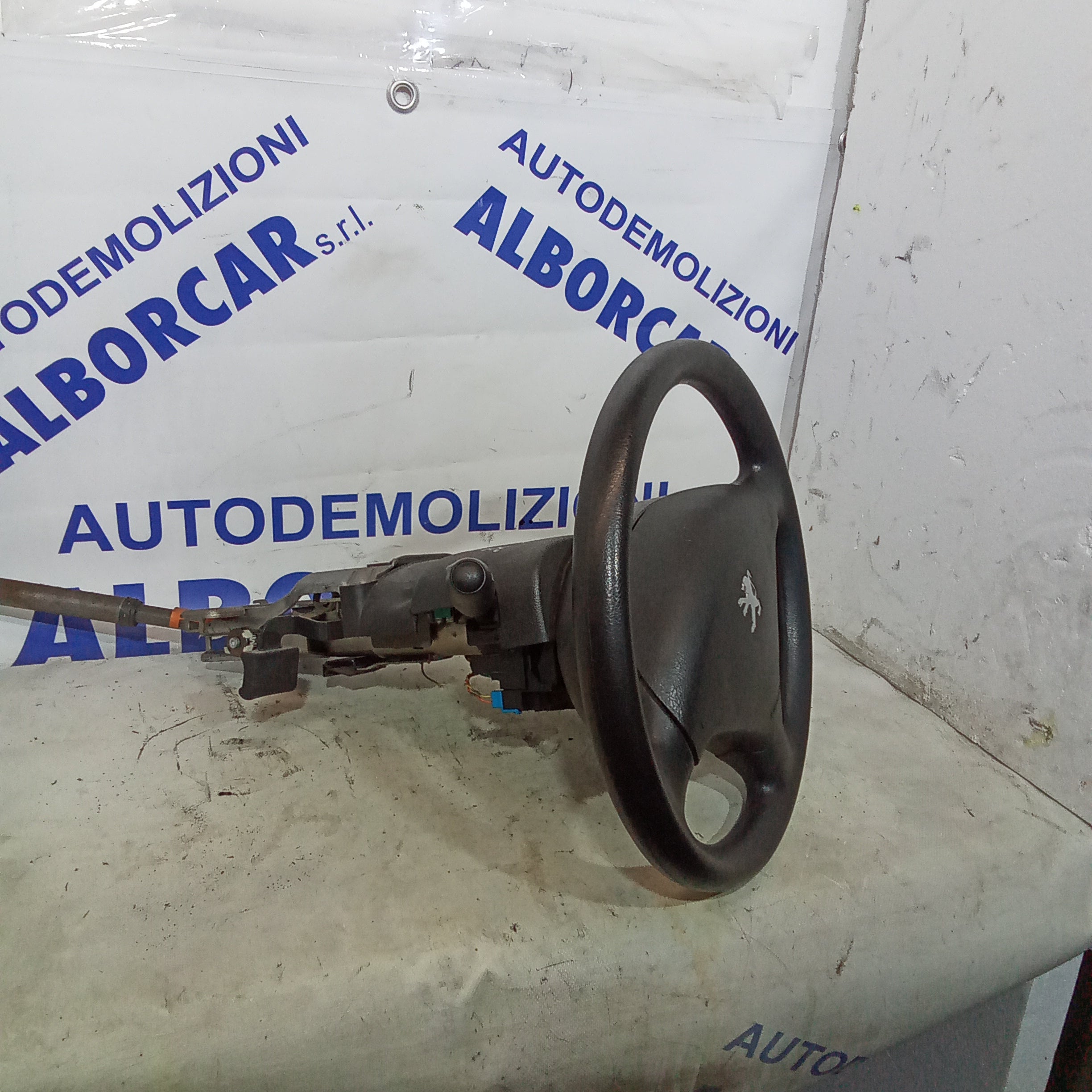 Columna de dirección con asistencia eléctrica + mandos de luces + volante Peugeot 307 1.6HDI año 2007