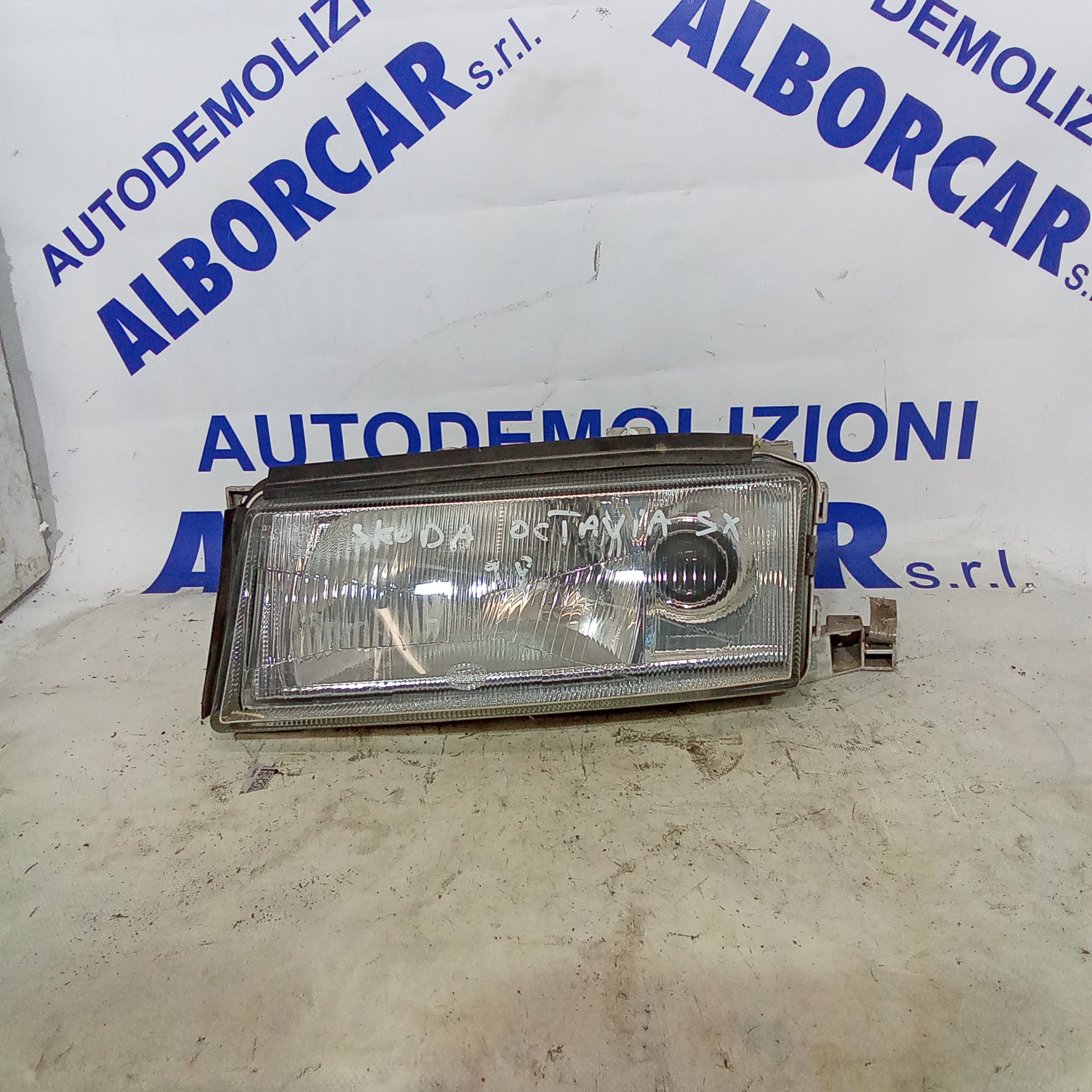 Faro anteriore sinistro skoda ottavia 1.9tdi anno 1998 codice 24608900