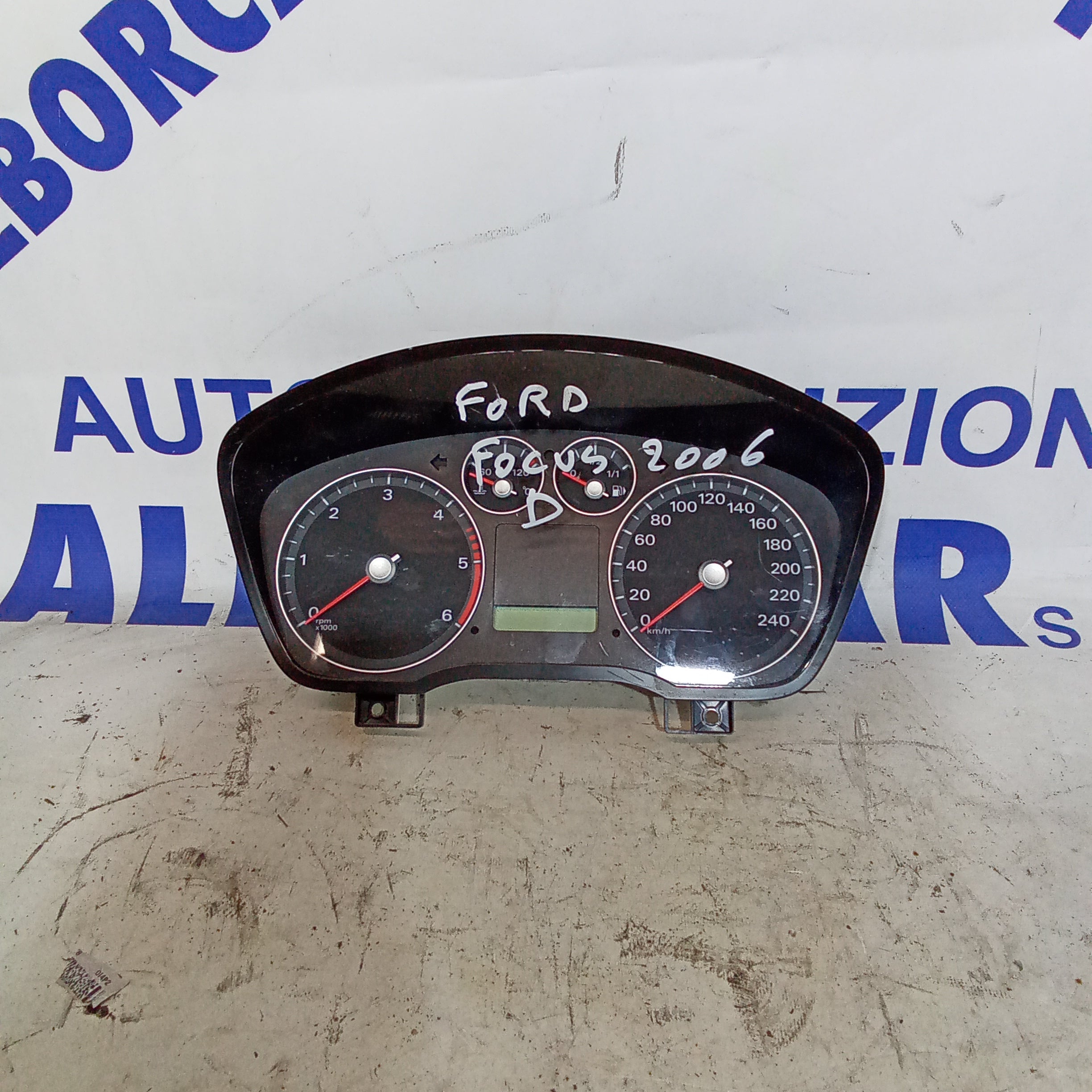 Quadro strumenti/contachilometri ford focus codice 3M5F10A855A/3M5F10841B
