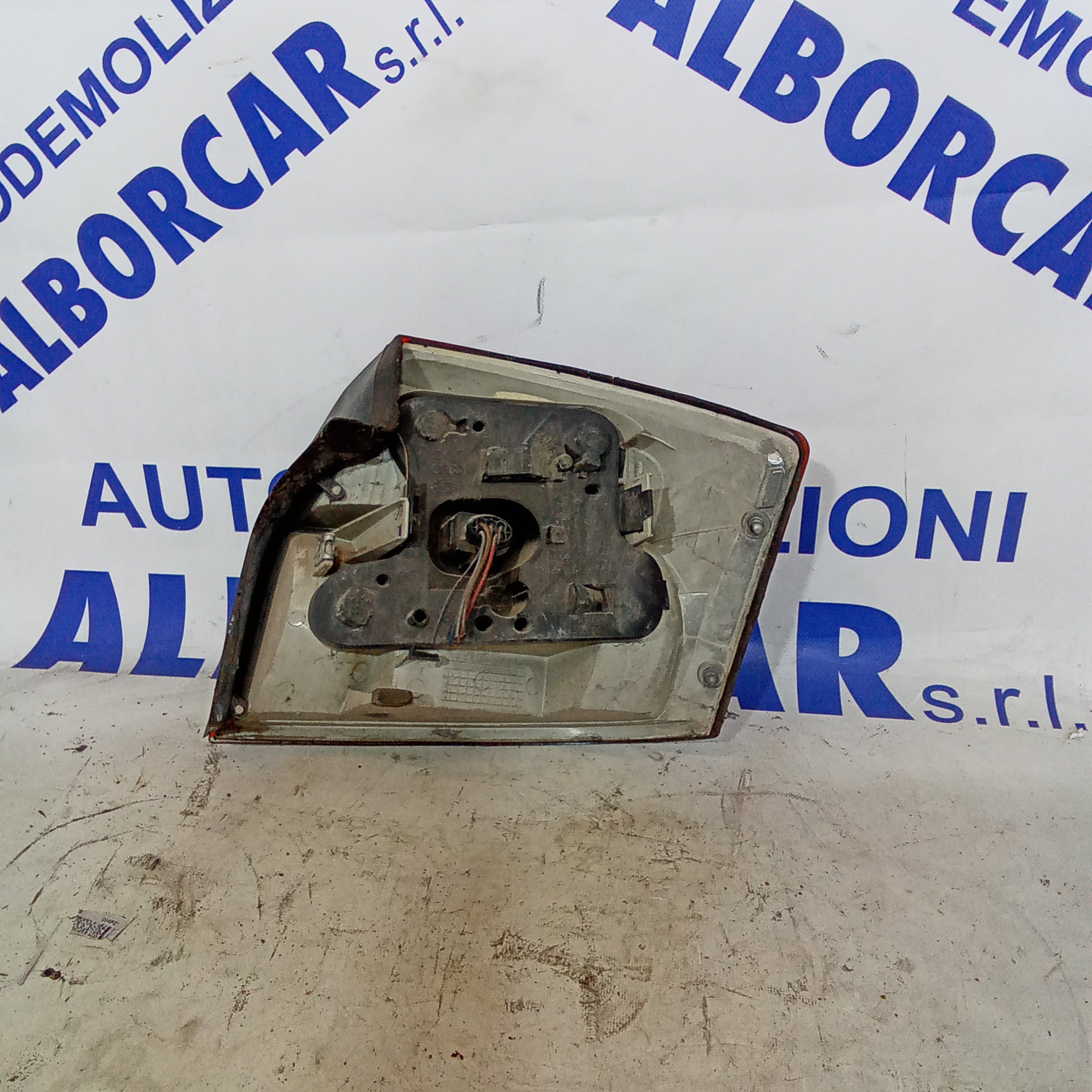 Faro fanale posteriore sinistro audi A4 berlina anno 2002 codice 014411964L