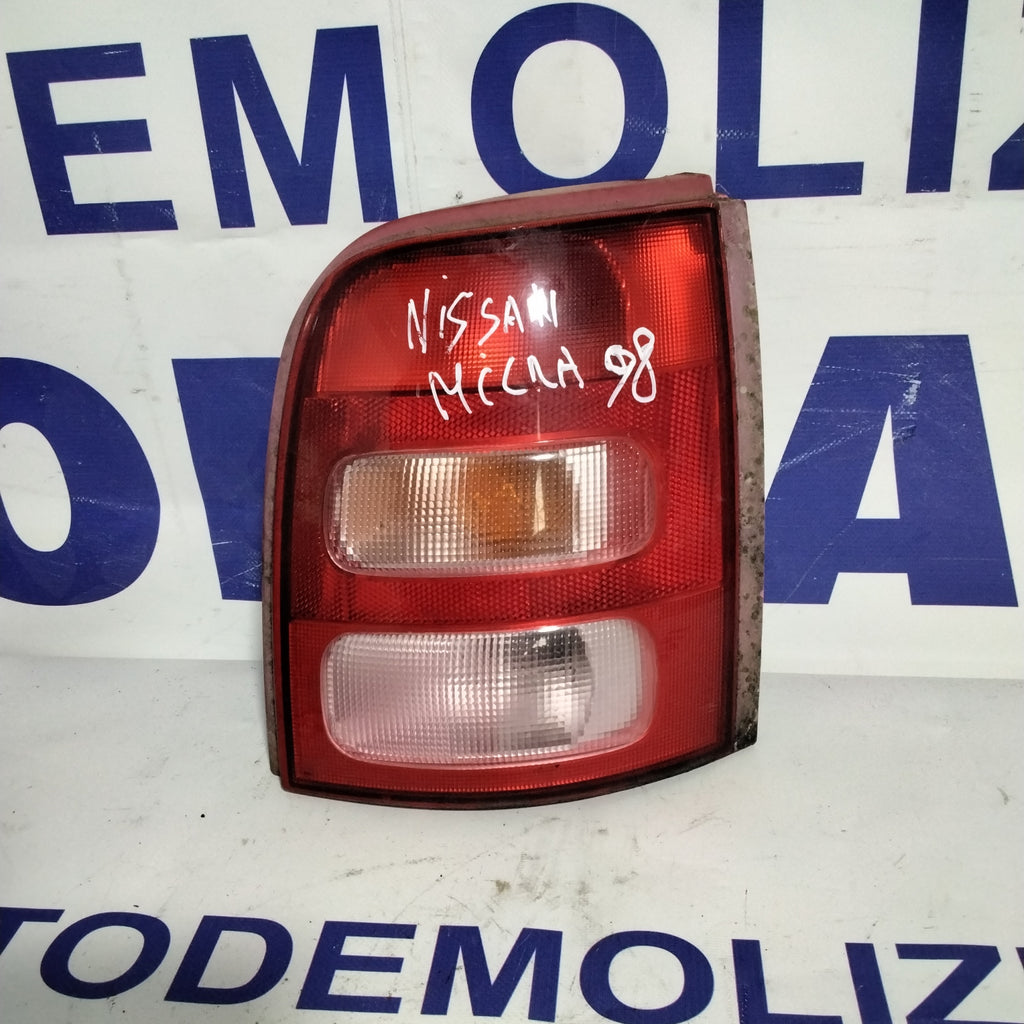 fanale stop destro nissan micra anno 1998