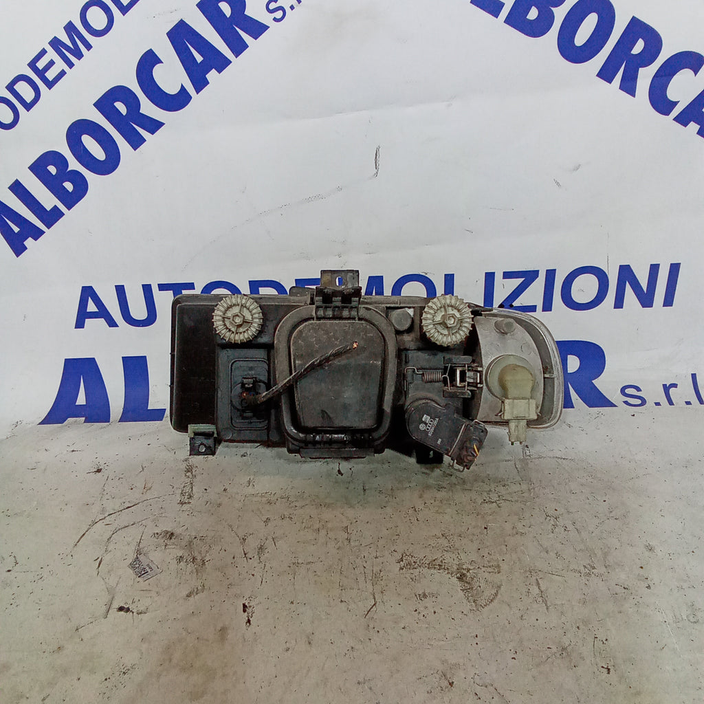 Faro fanale anteriore destro volkswagen polo anno 1998 codice 89304582