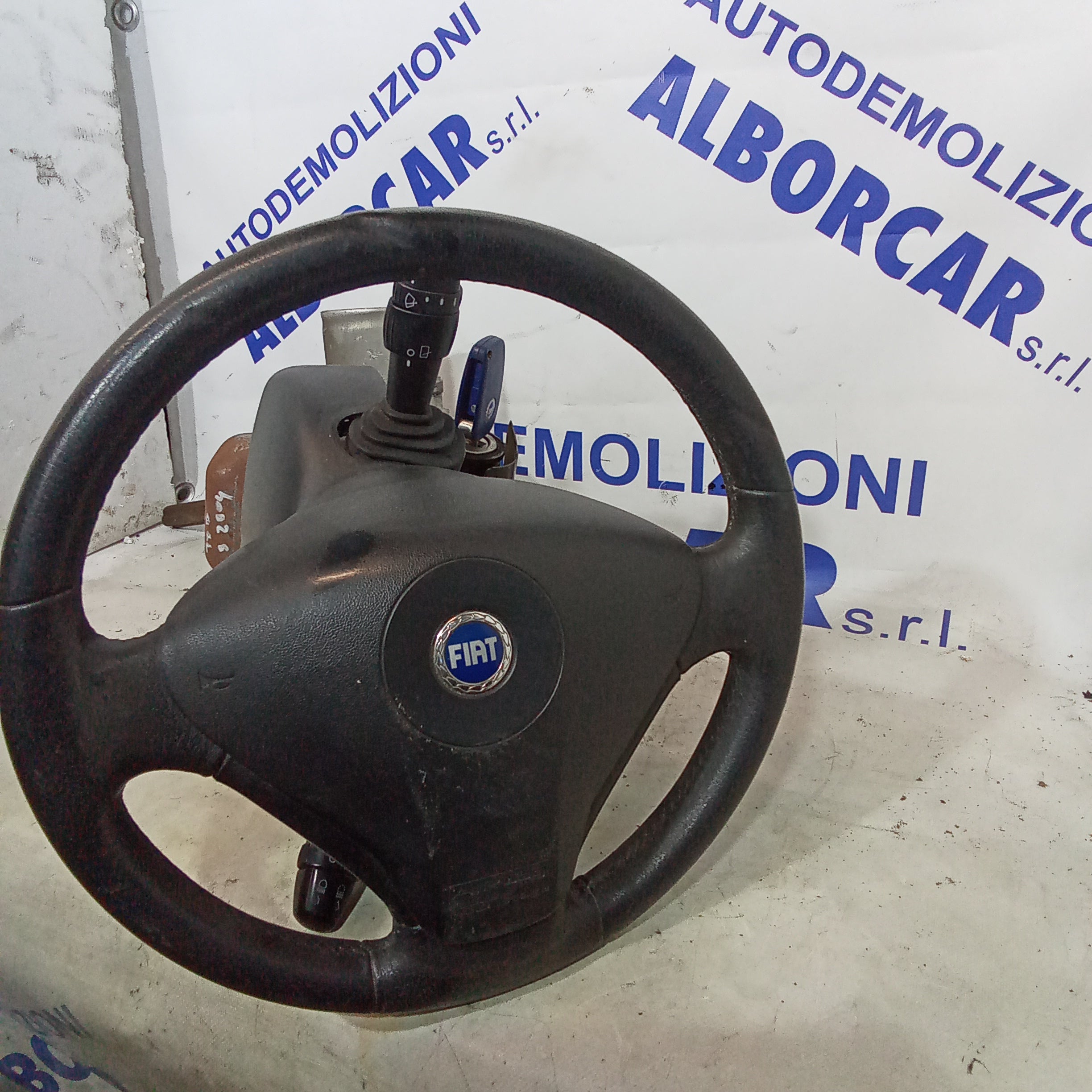 Piantone+devioluci +sterzo fiat stilo 1.9jtd anno 2004 codice 00051802011