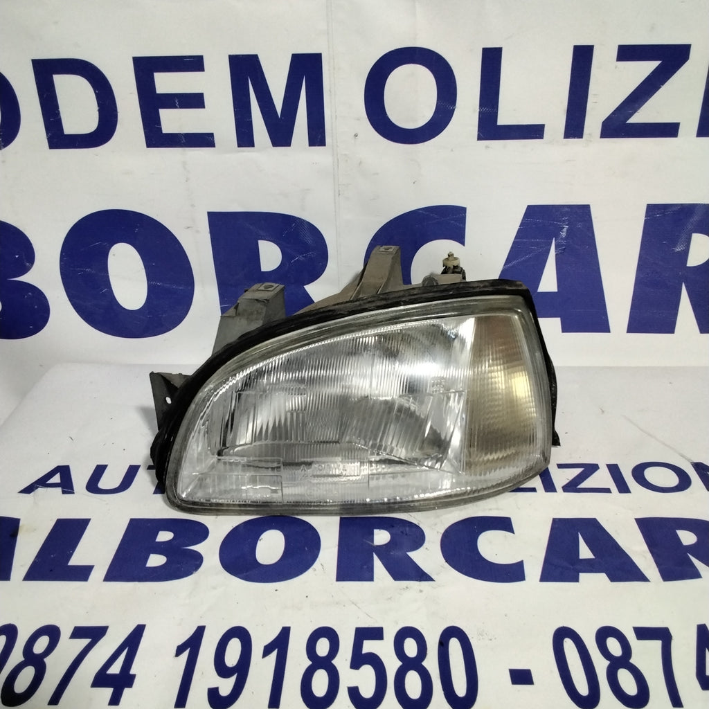 Faro fanale sinistro renault clio anno 1995