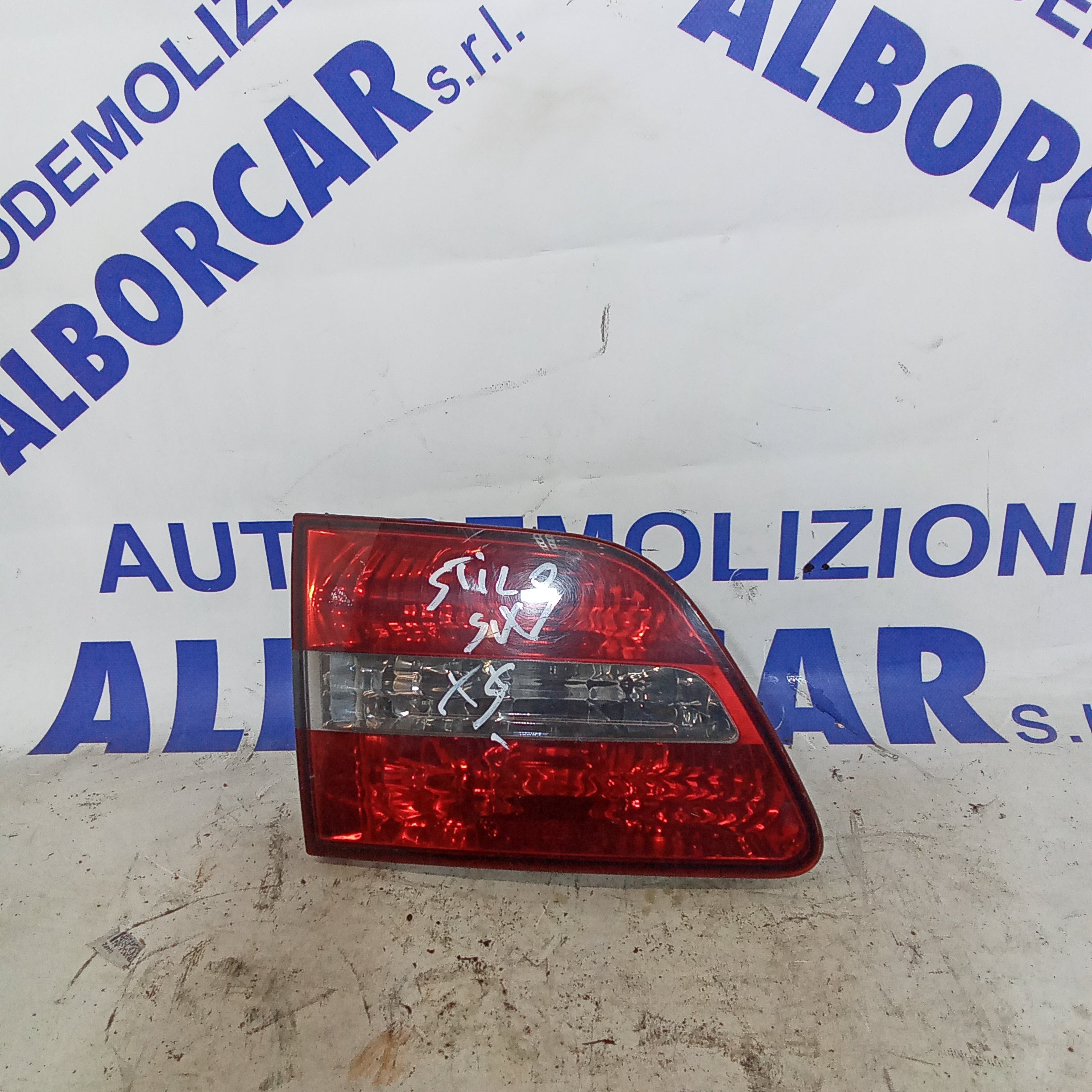 Faro fanale posteriore sinistro interno fiat stilo sw anno 2004 codice 28180102