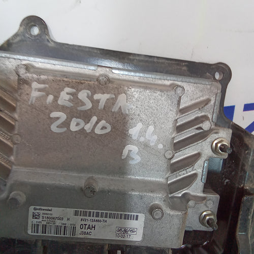 Centralita motor Ford Fiesta 1.4 gasolina año 2010 código S180047003